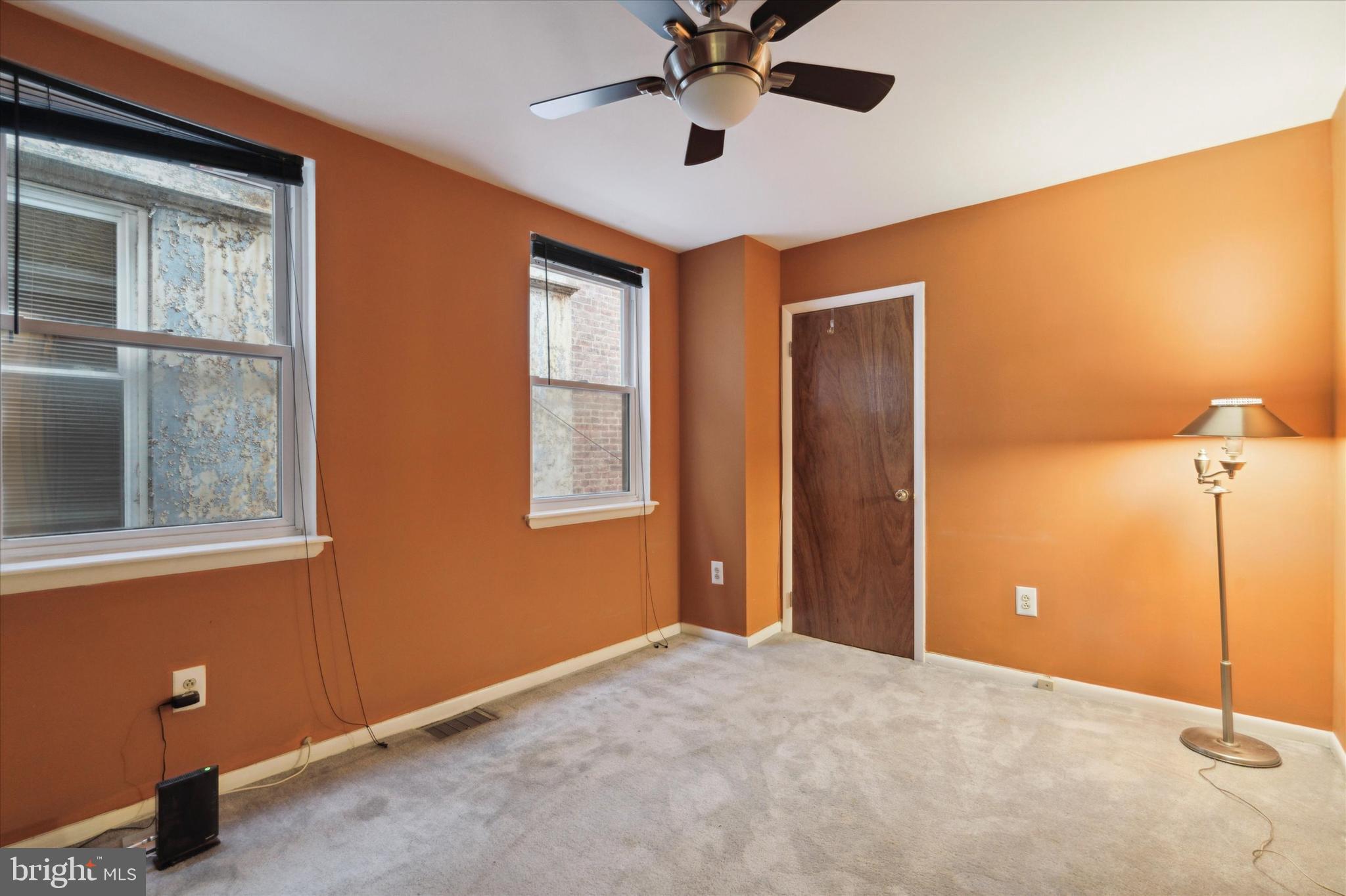 UNIVERSITY CITY - Residential