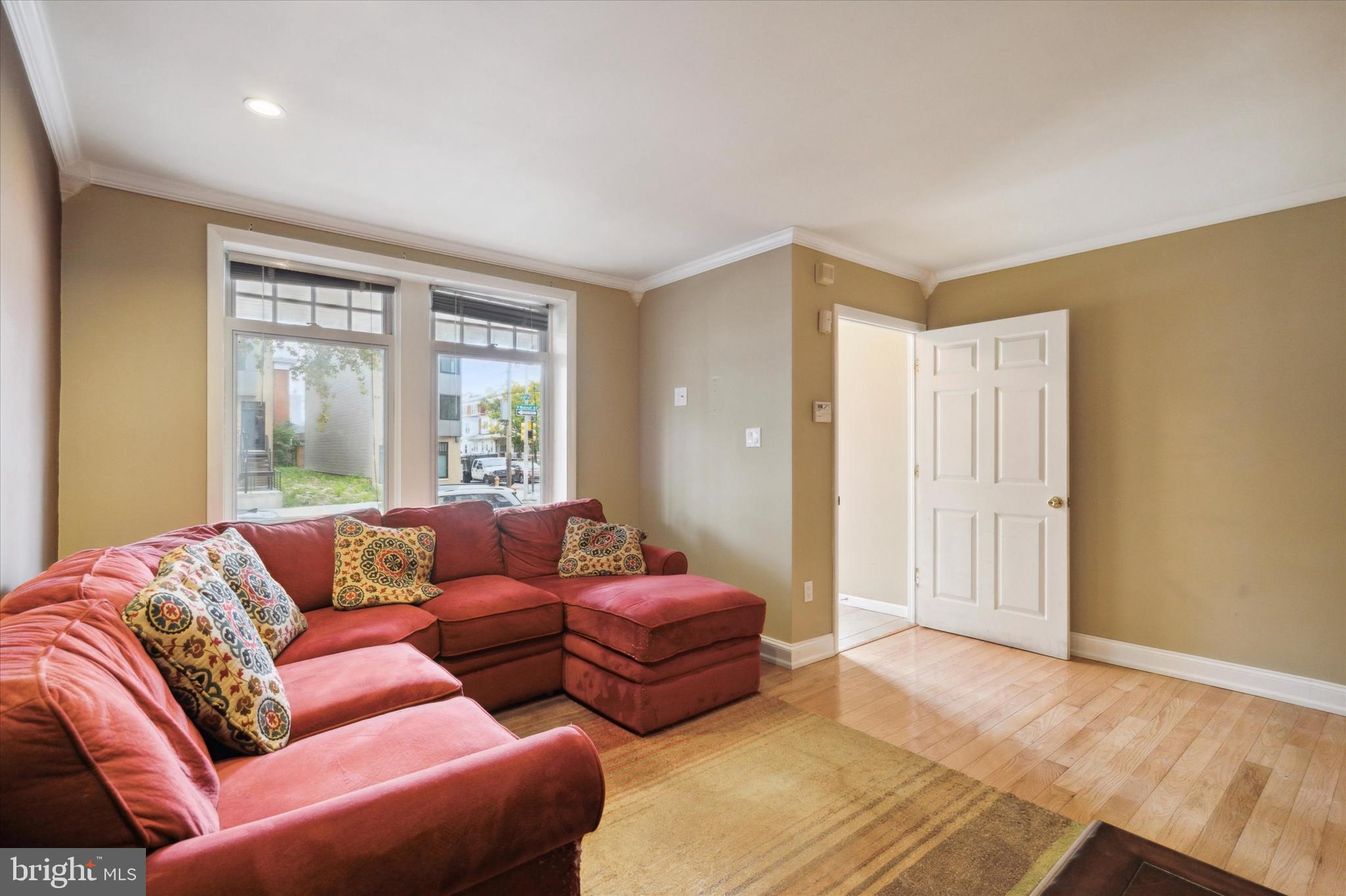 UNIVERSITY CITY - Residential