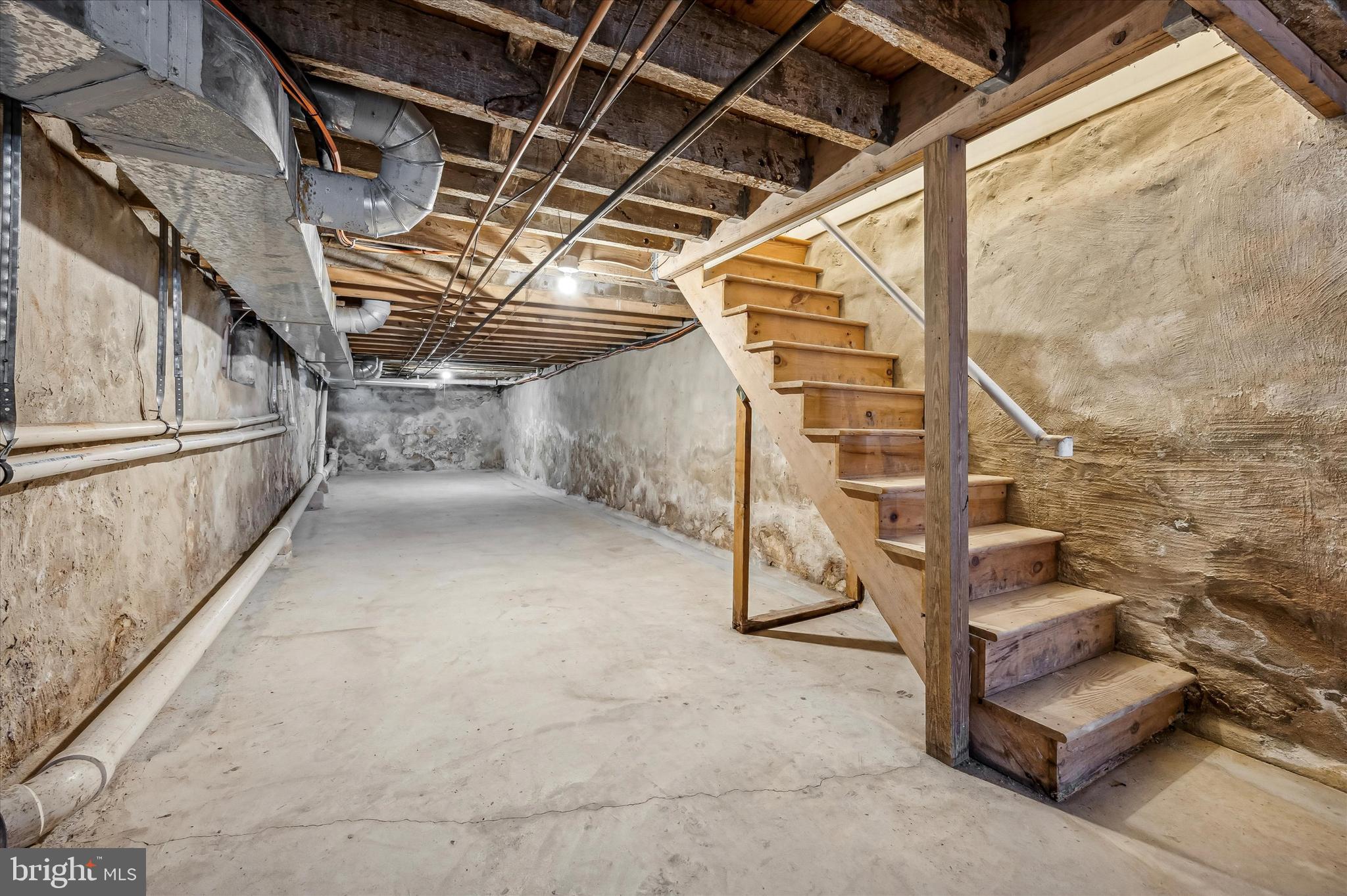 UNIVERSITY CITY - Residential