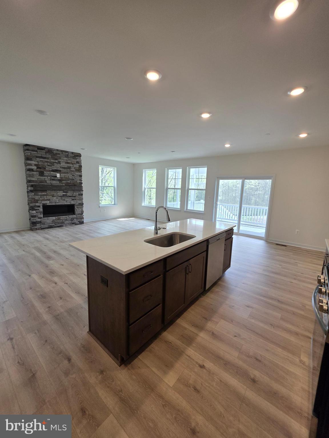 GILBERT MEADOWS - Residential