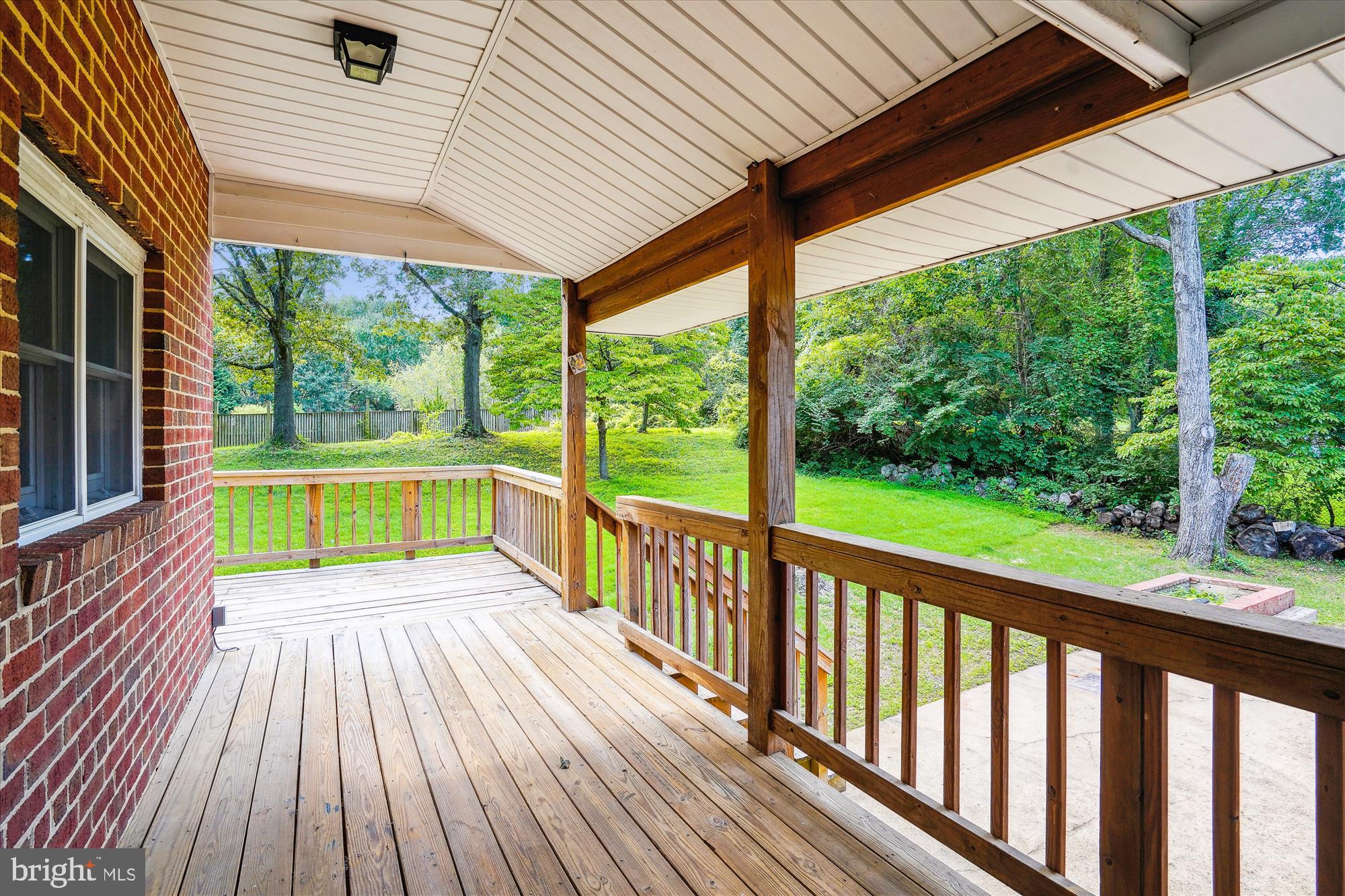 SLEEPY HOLLOW KNOLL - Residential Lease