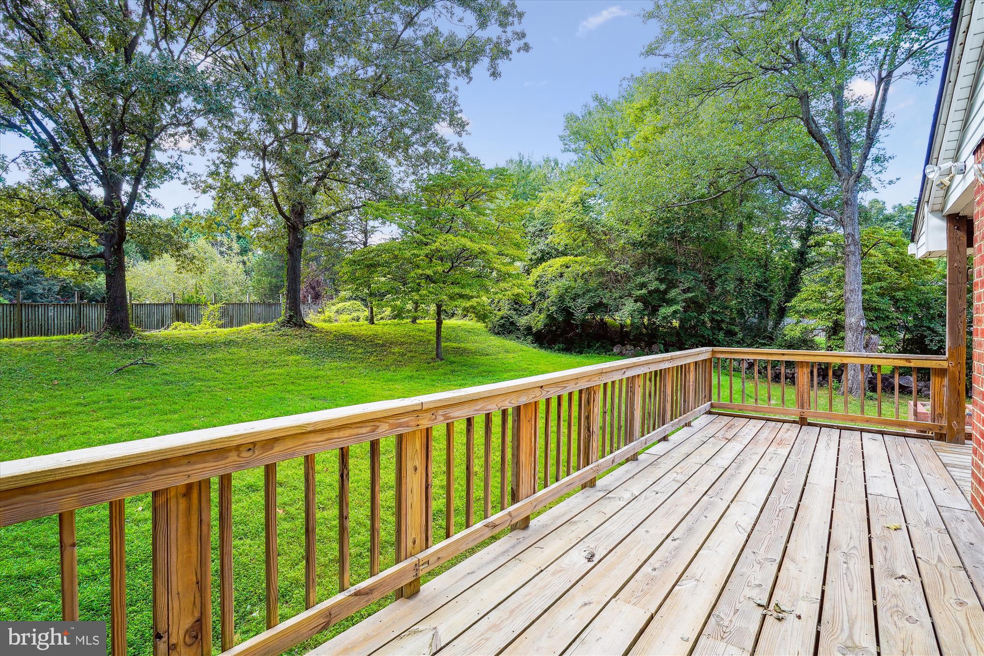 SLEEPY HOLLOW KNOLL - Residential Lease