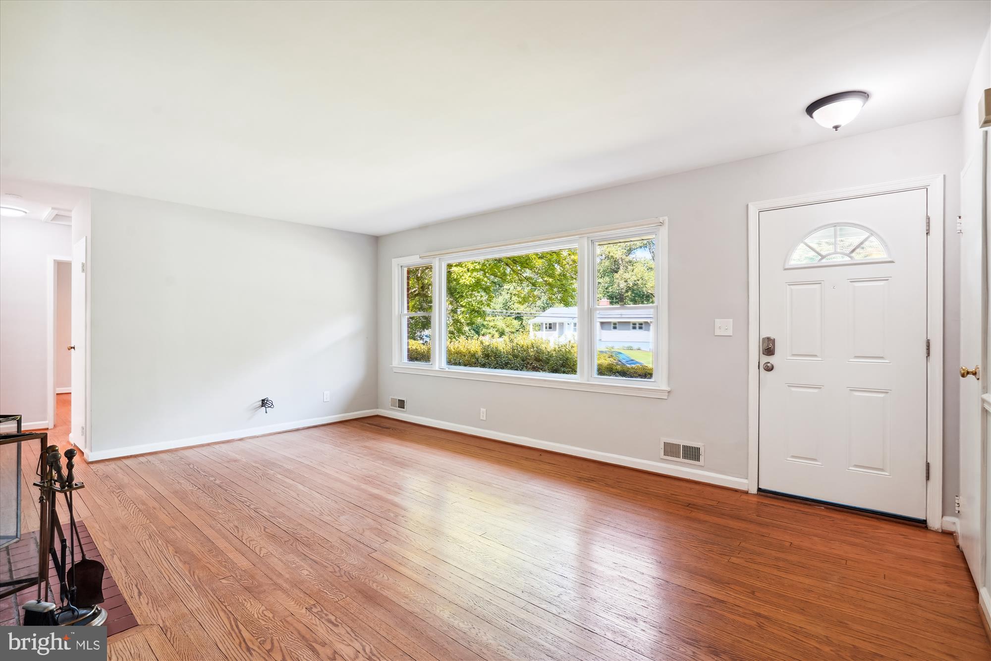 SLEEPY HOLLOW KNOLL - Residential Lease