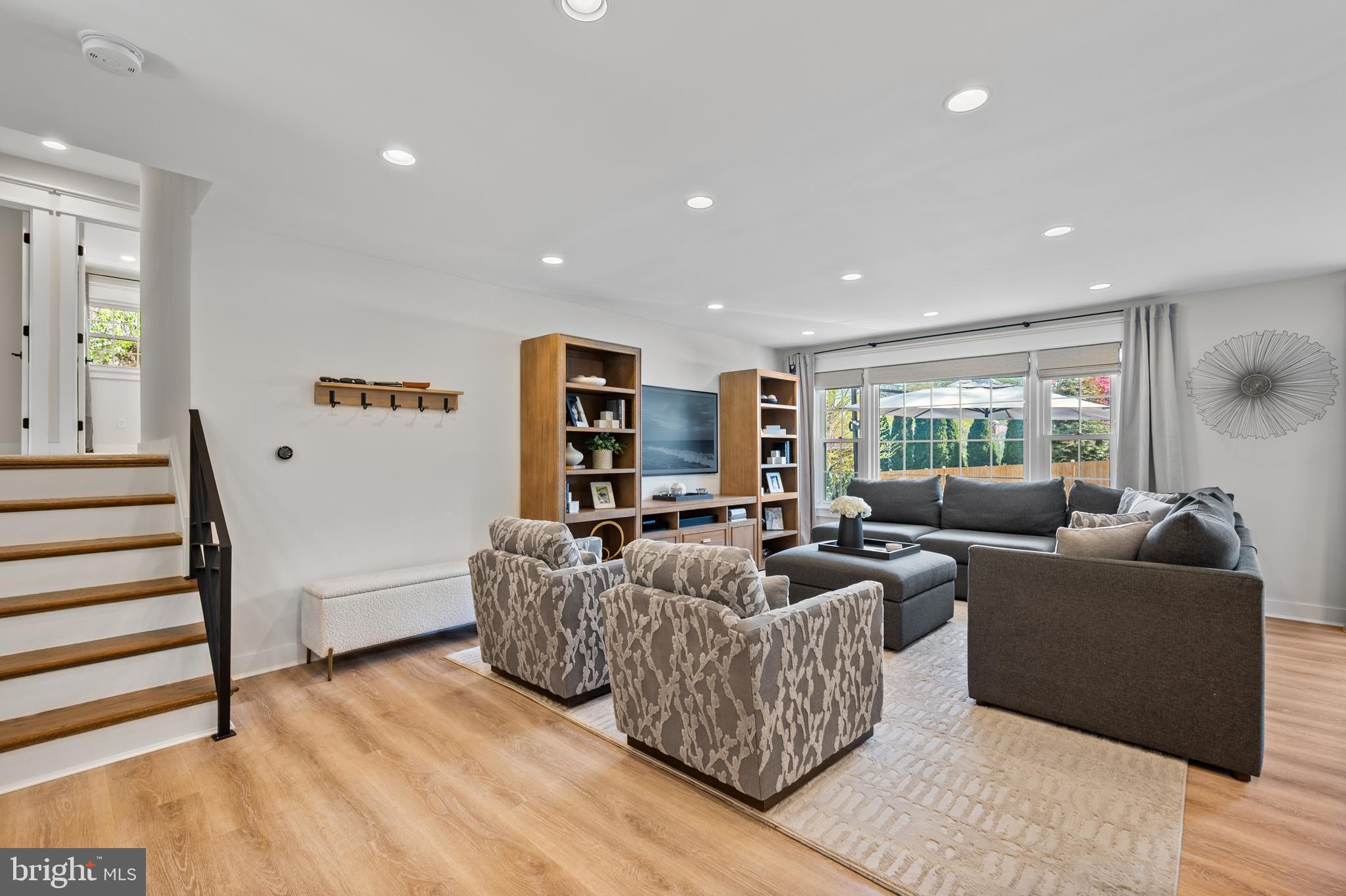 11221 ORLEANS WAY