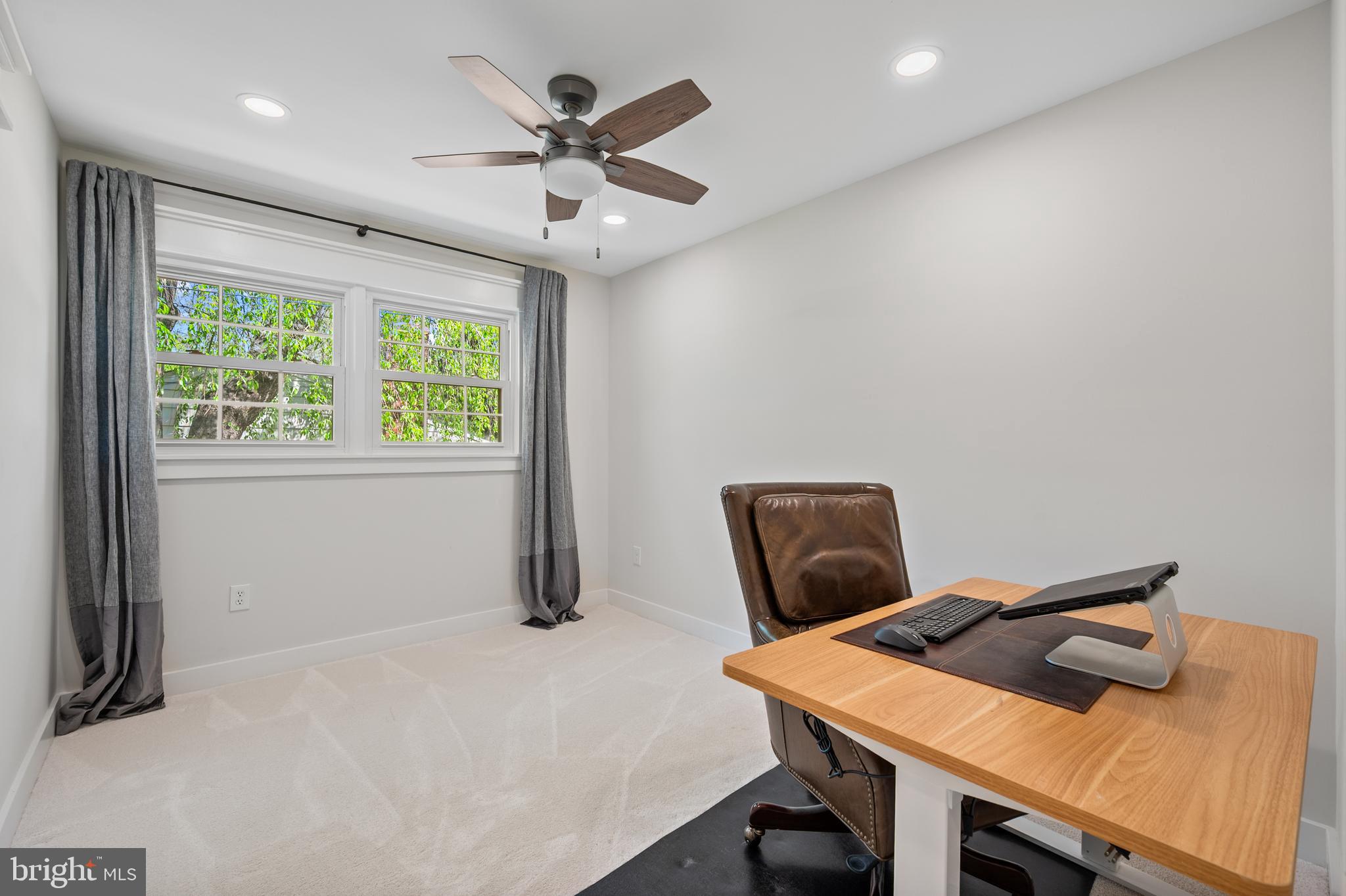 GARRETT PARK ESTATES - Residential