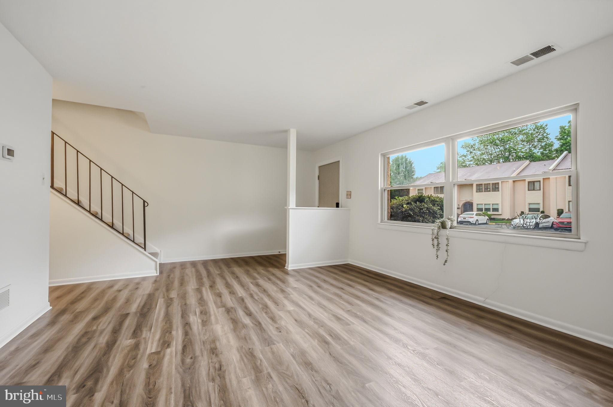 1108 CHELMSFORD CIRCLE