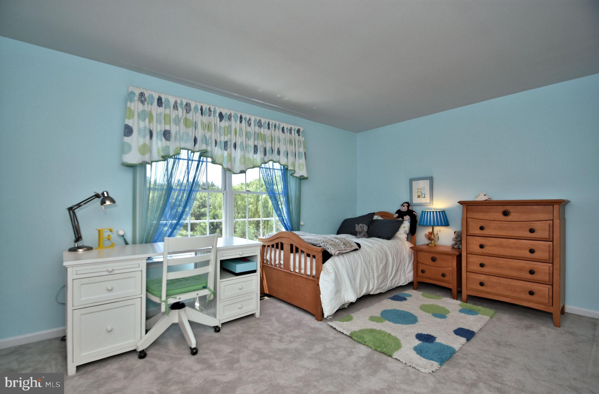 LONGMEADOW - Residential