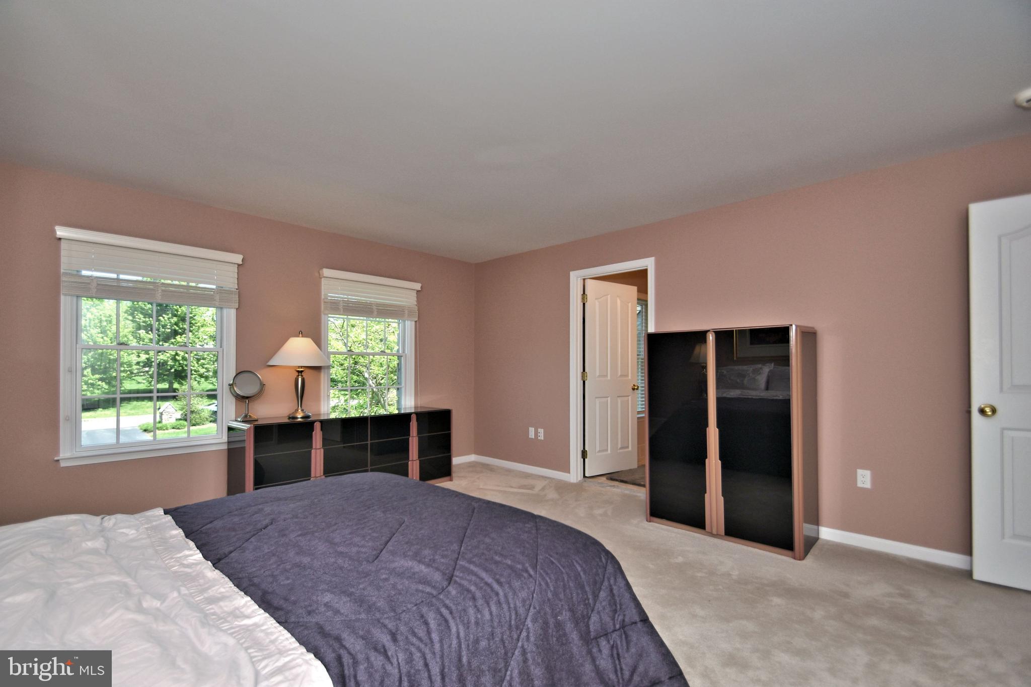 LONGMEADOW - Residential