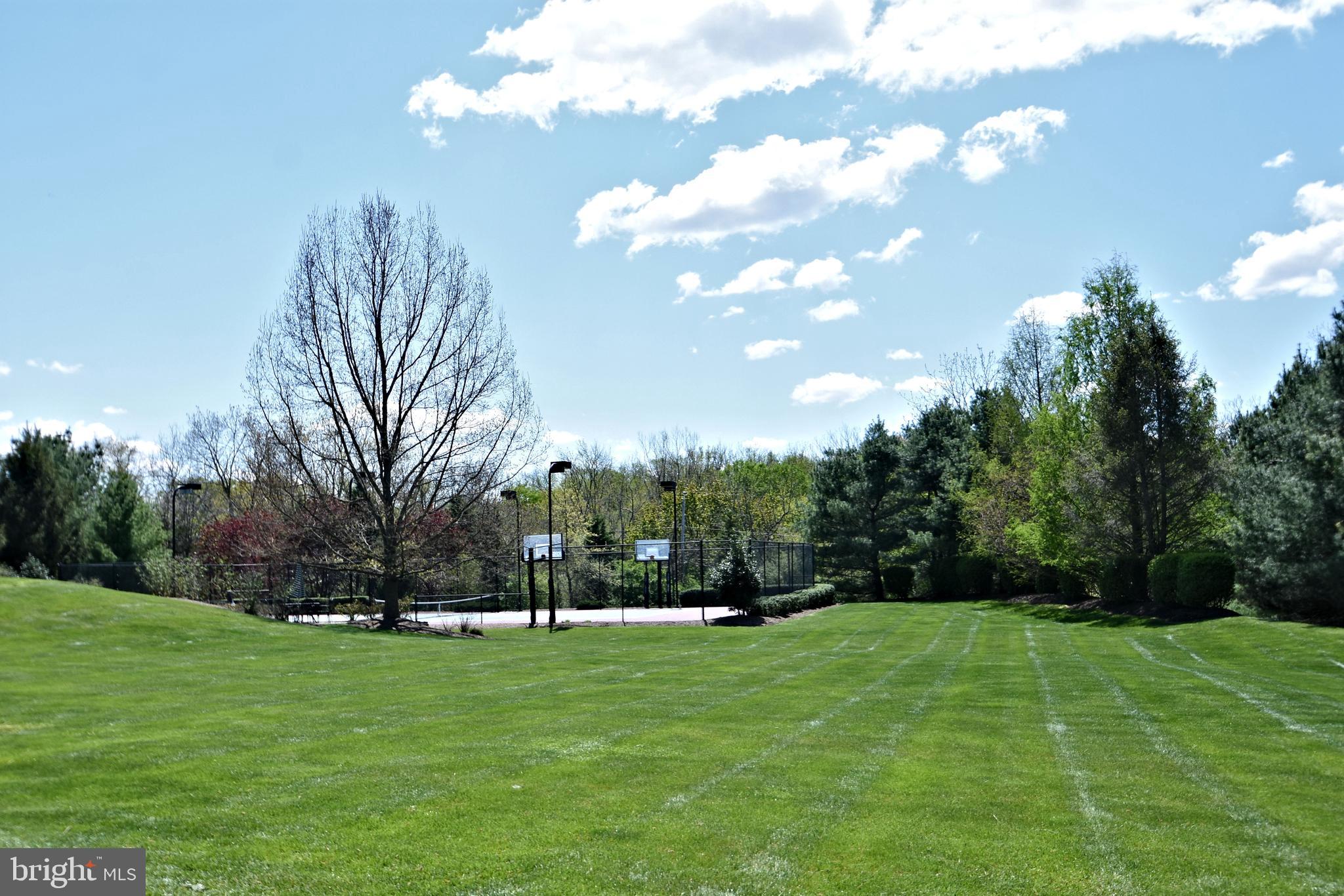 LONGMEADOW - Residential