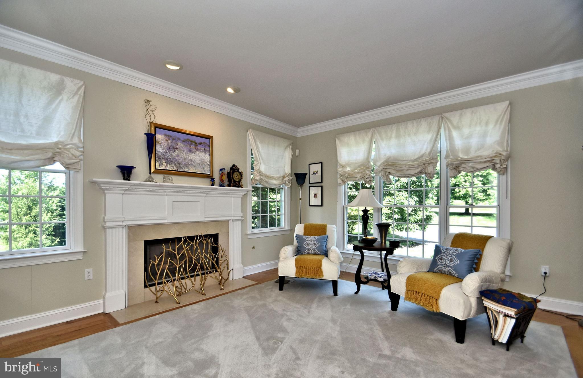 LONGMEADOW - Residential