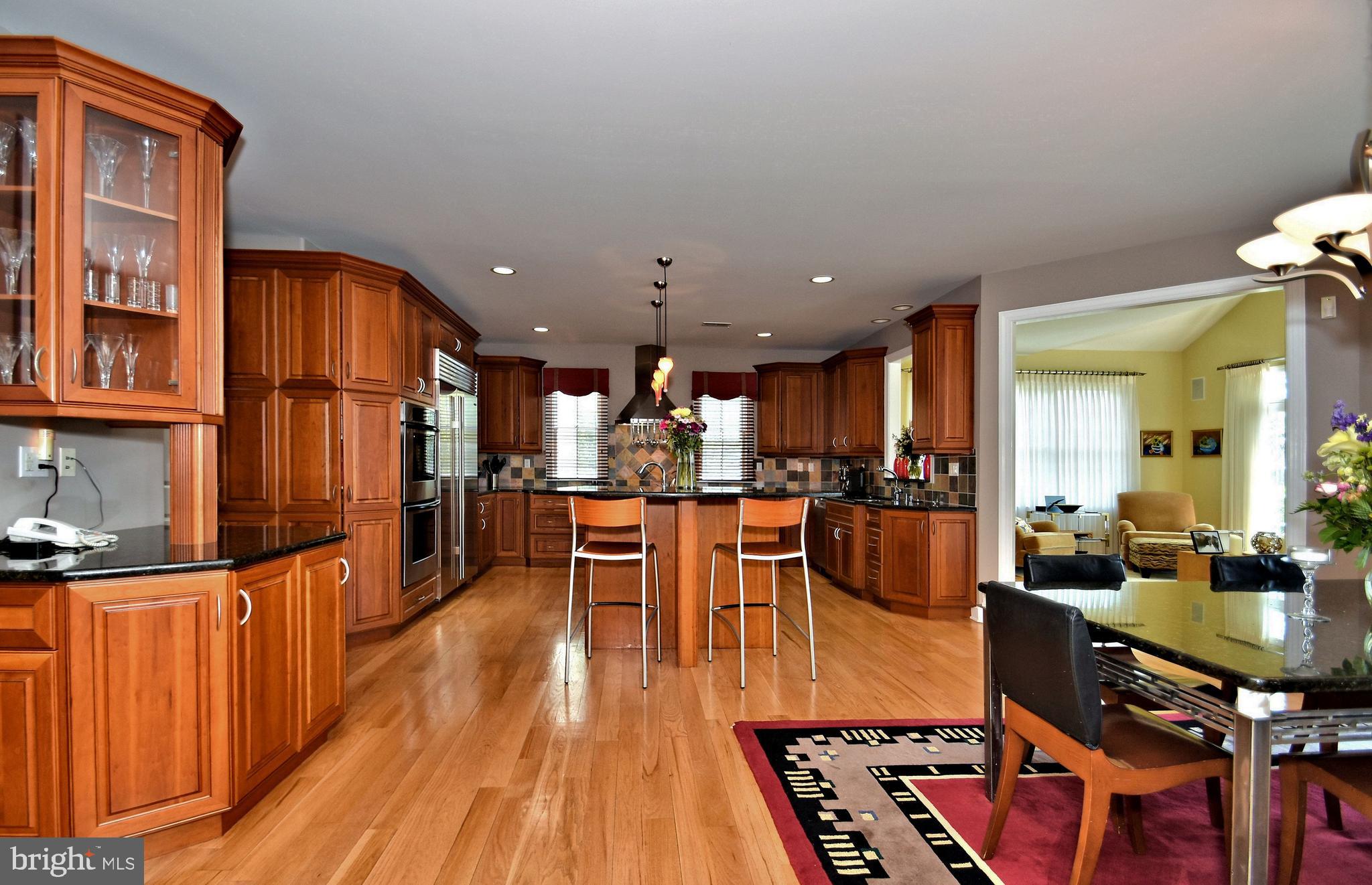 LONGMEADOW - Residential