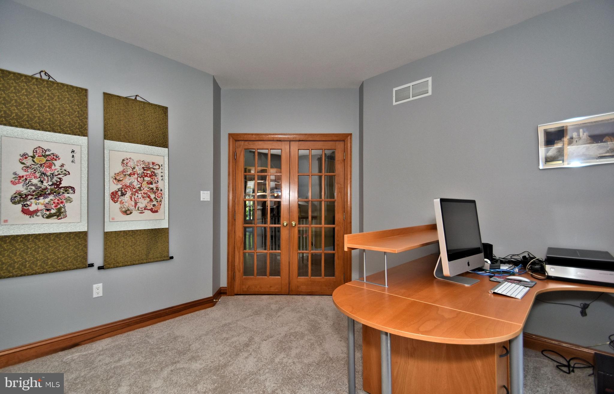 LONGMEADOW - Residential