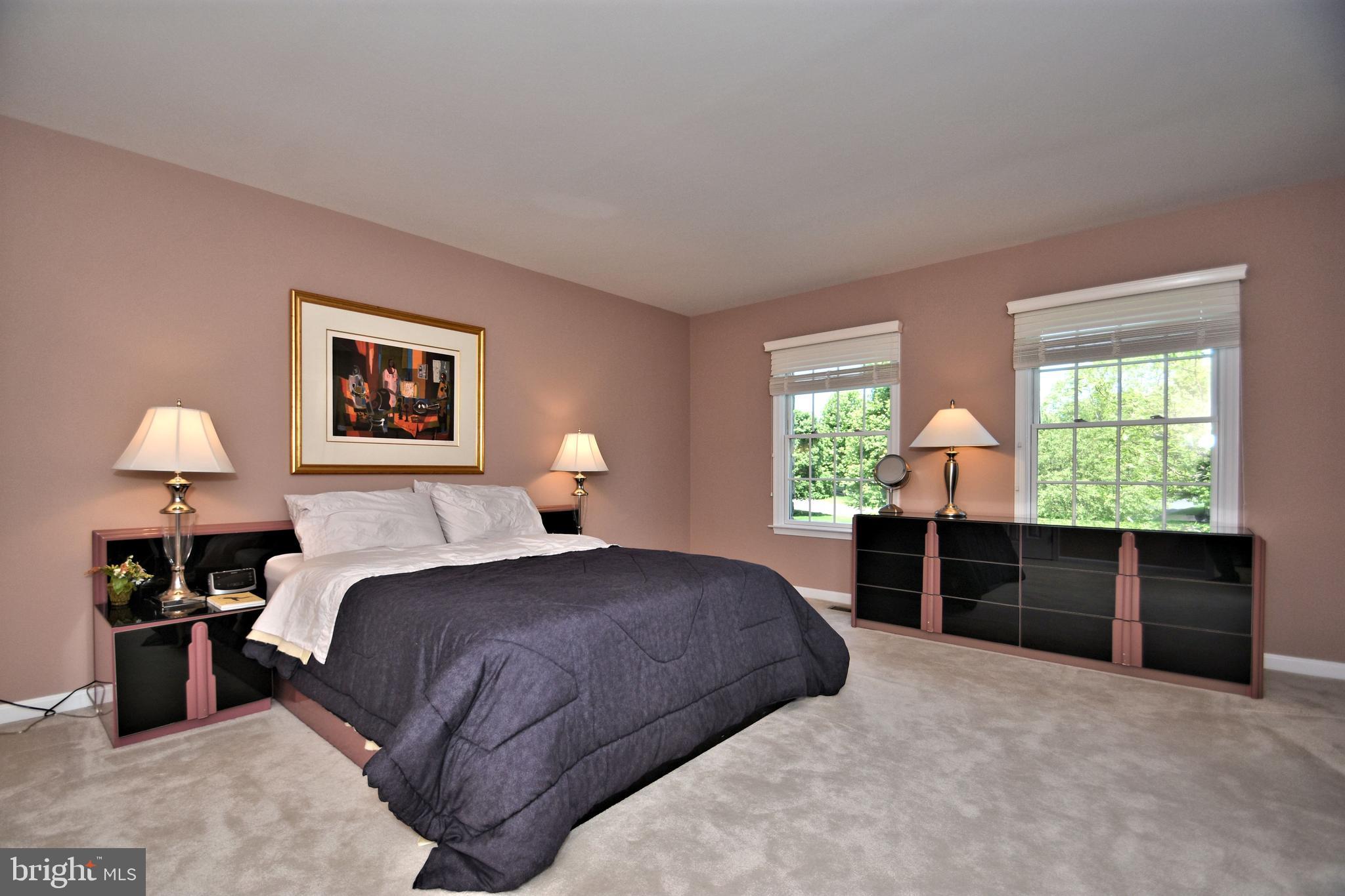 LONGMEADOW - Residential