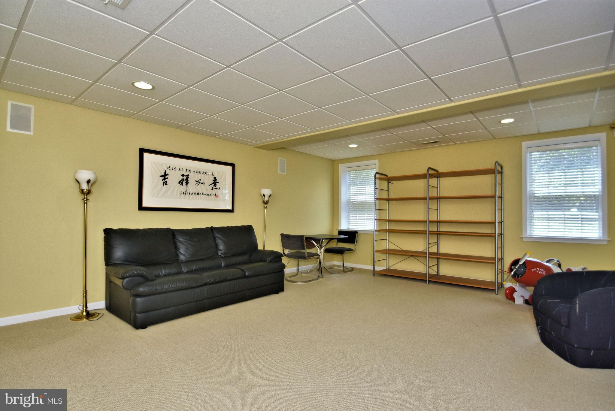 LONGMEADOW - Residential