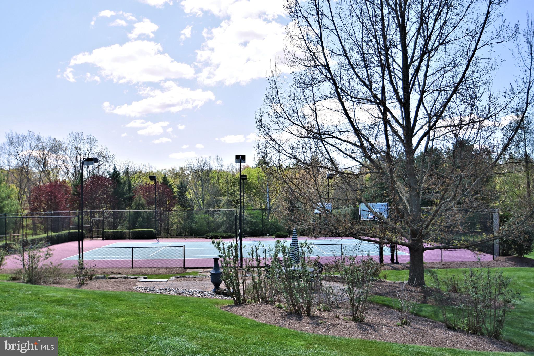 LONGMEADOW - Residential