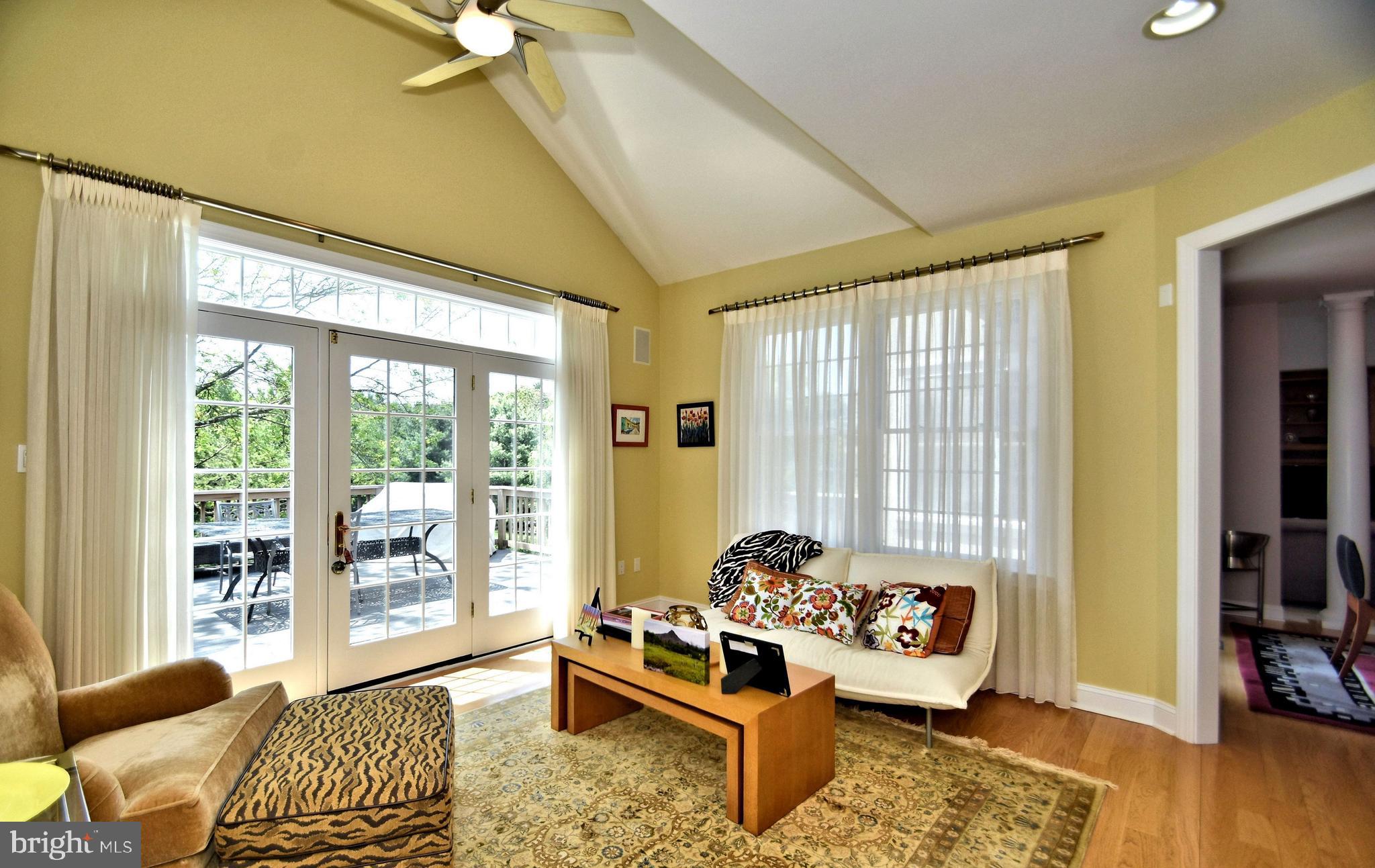 LONGMEADOW - Residential