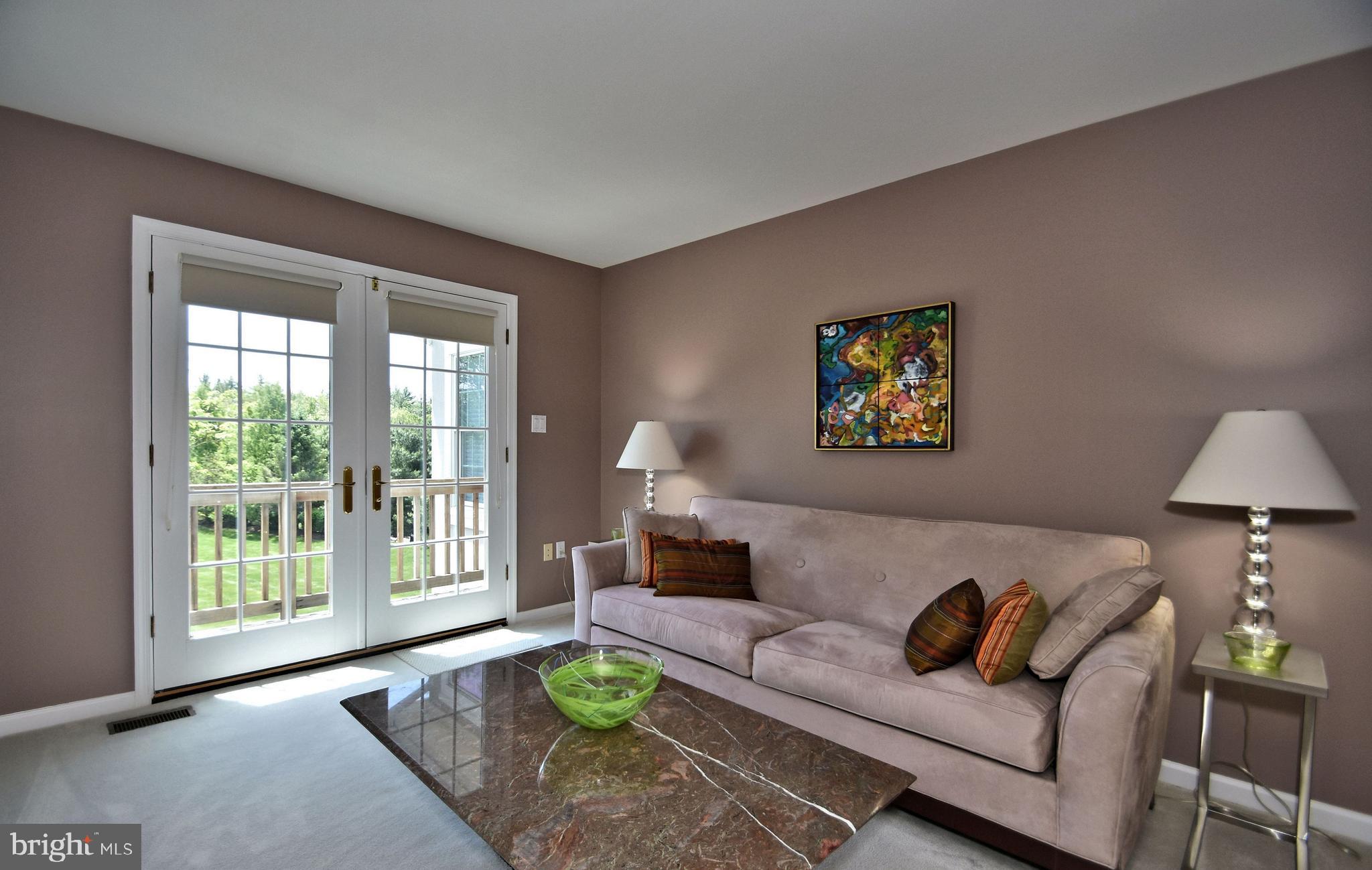 LONGMEADOW - Residential