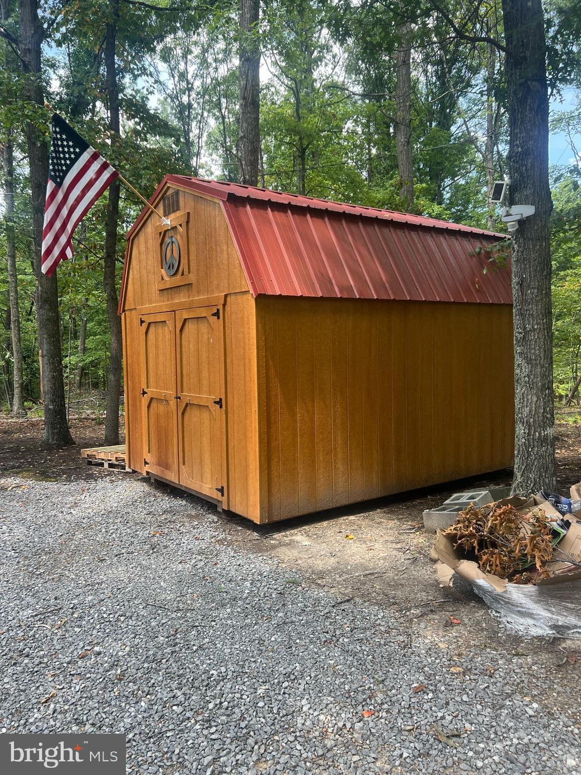 NORTH RIVER BEND - Residential