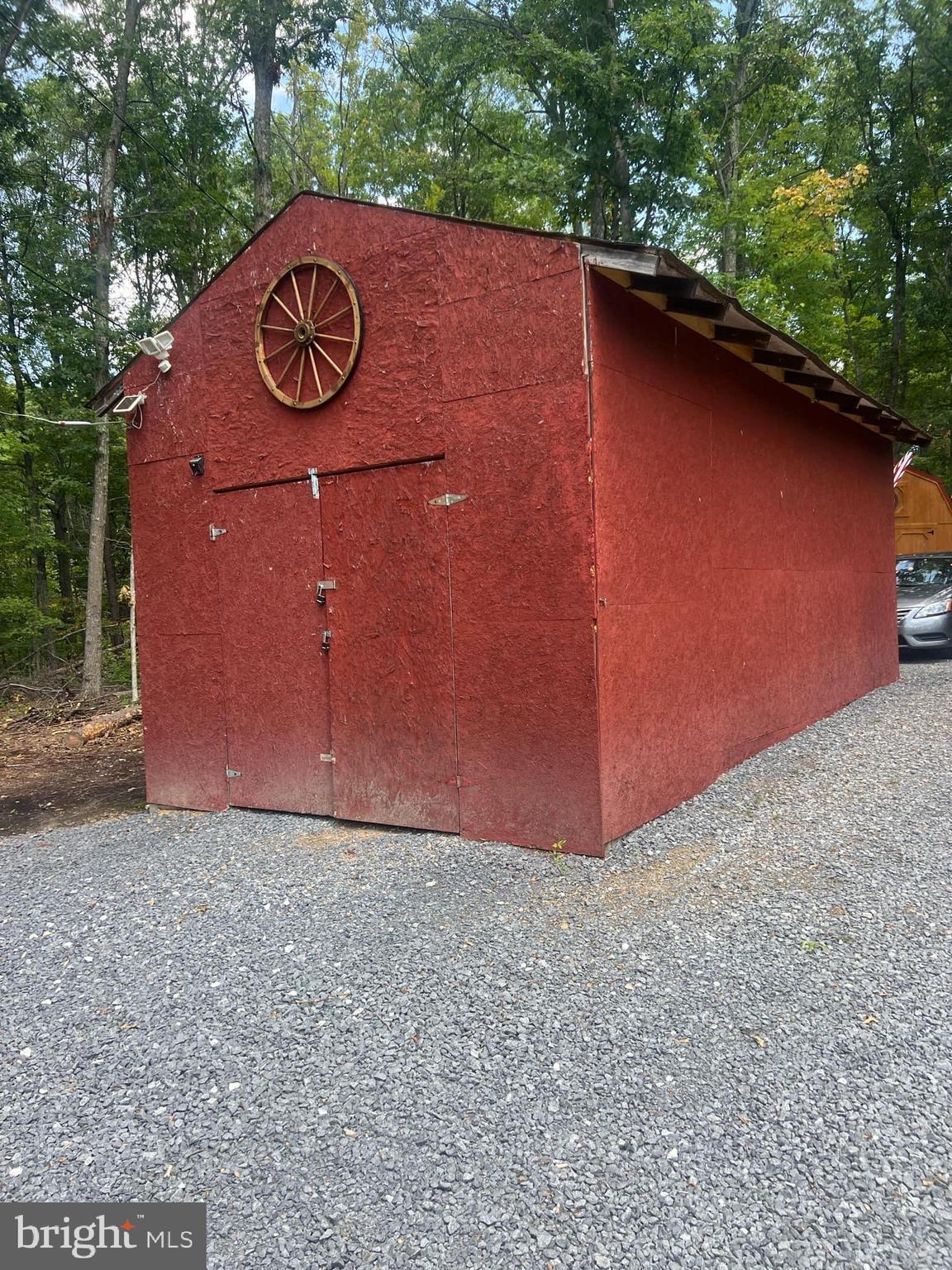 NORTH RIVER BEND - Residential