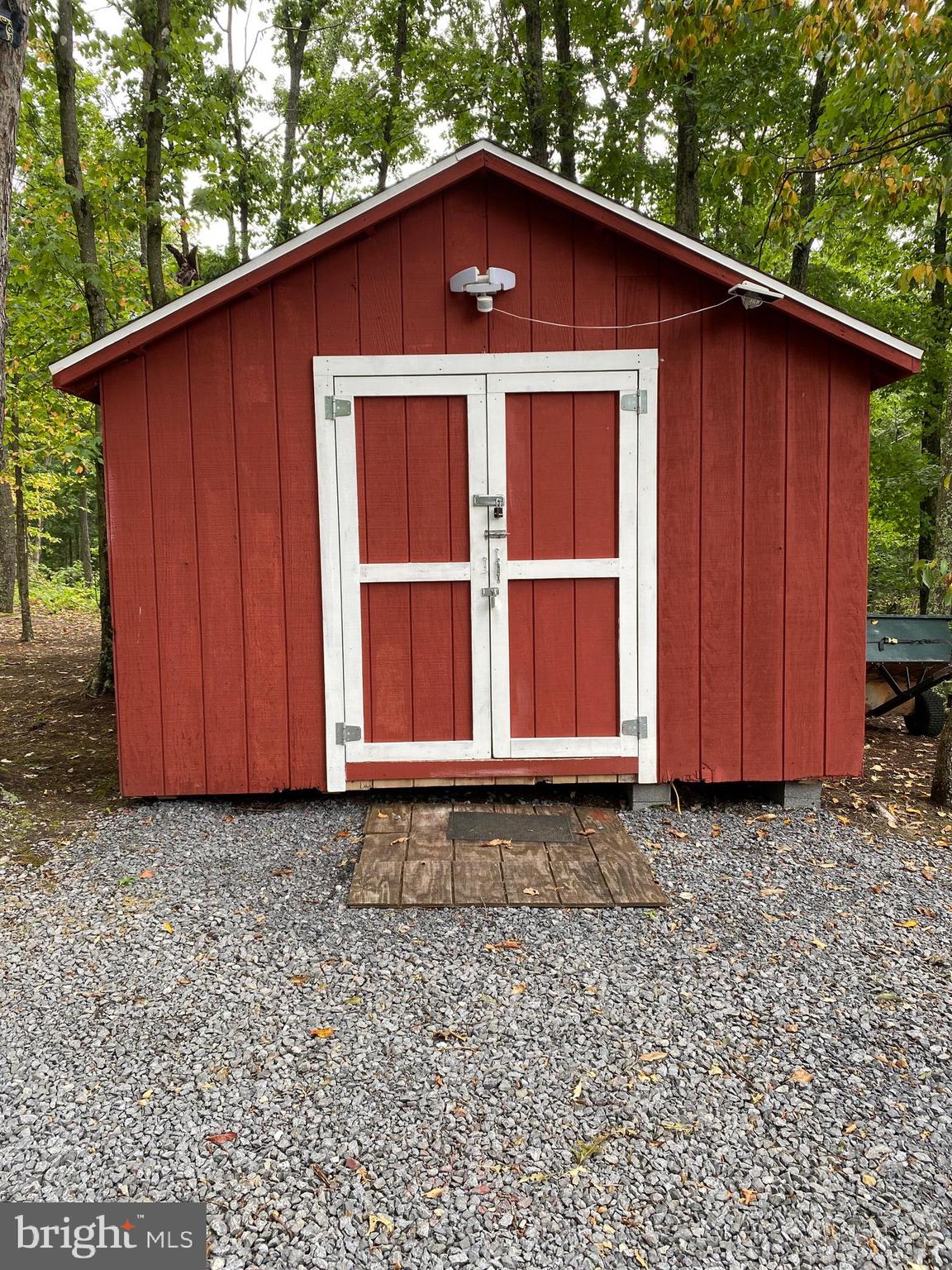 NORTH RIVER BEND - Residential