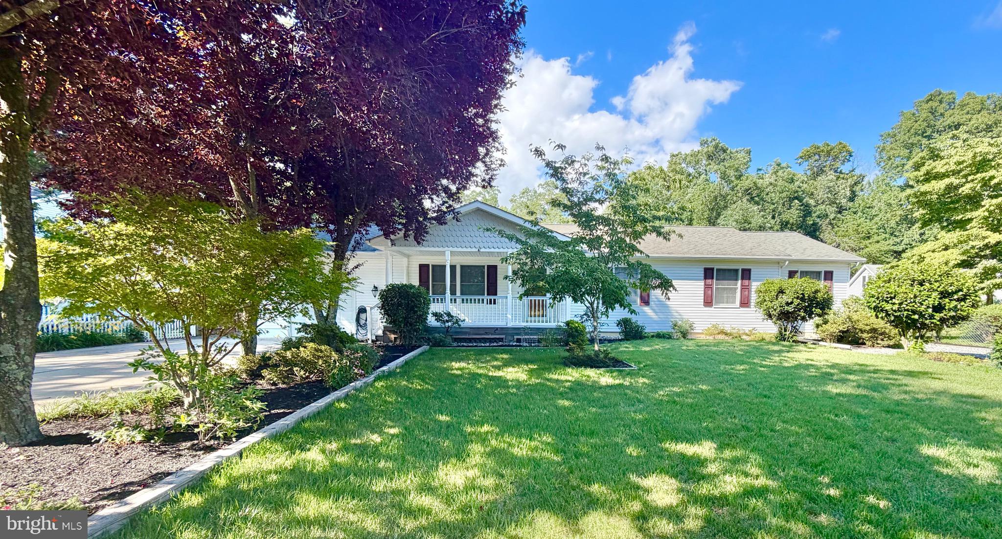 2446 CLOVER LANE