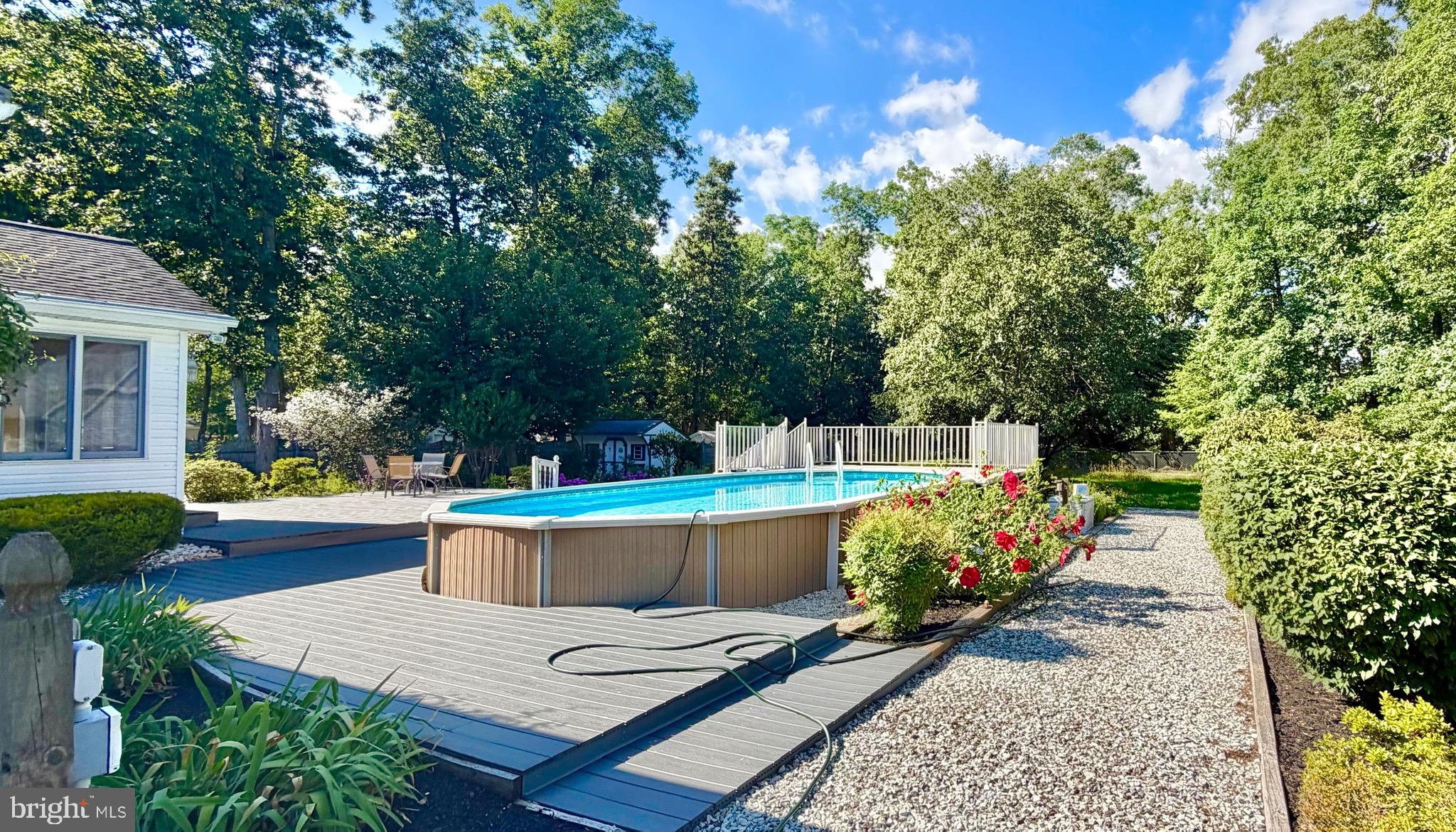2446 CLOVER LANE