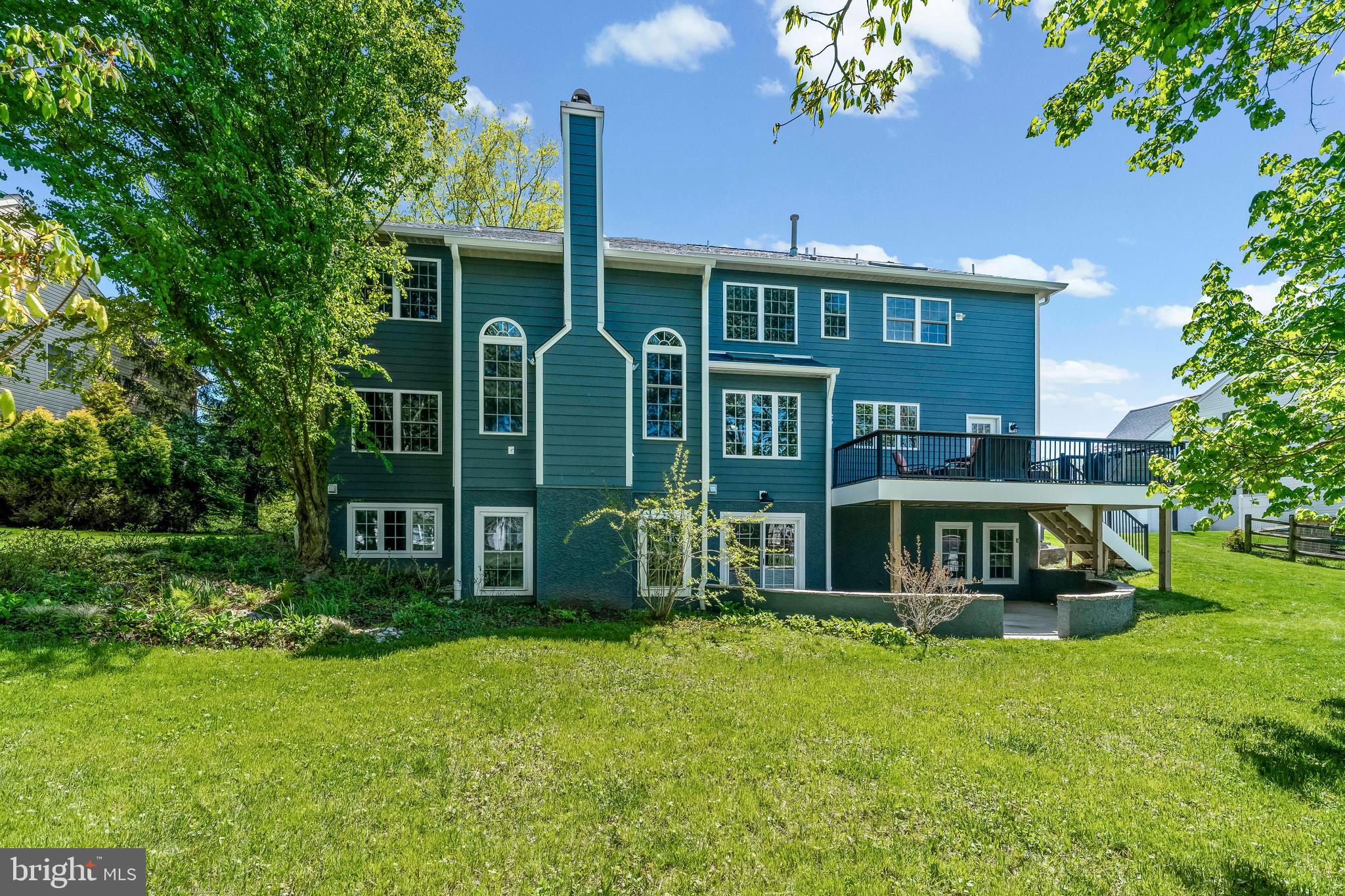 WILLOWDALE CROSSIN - Residential