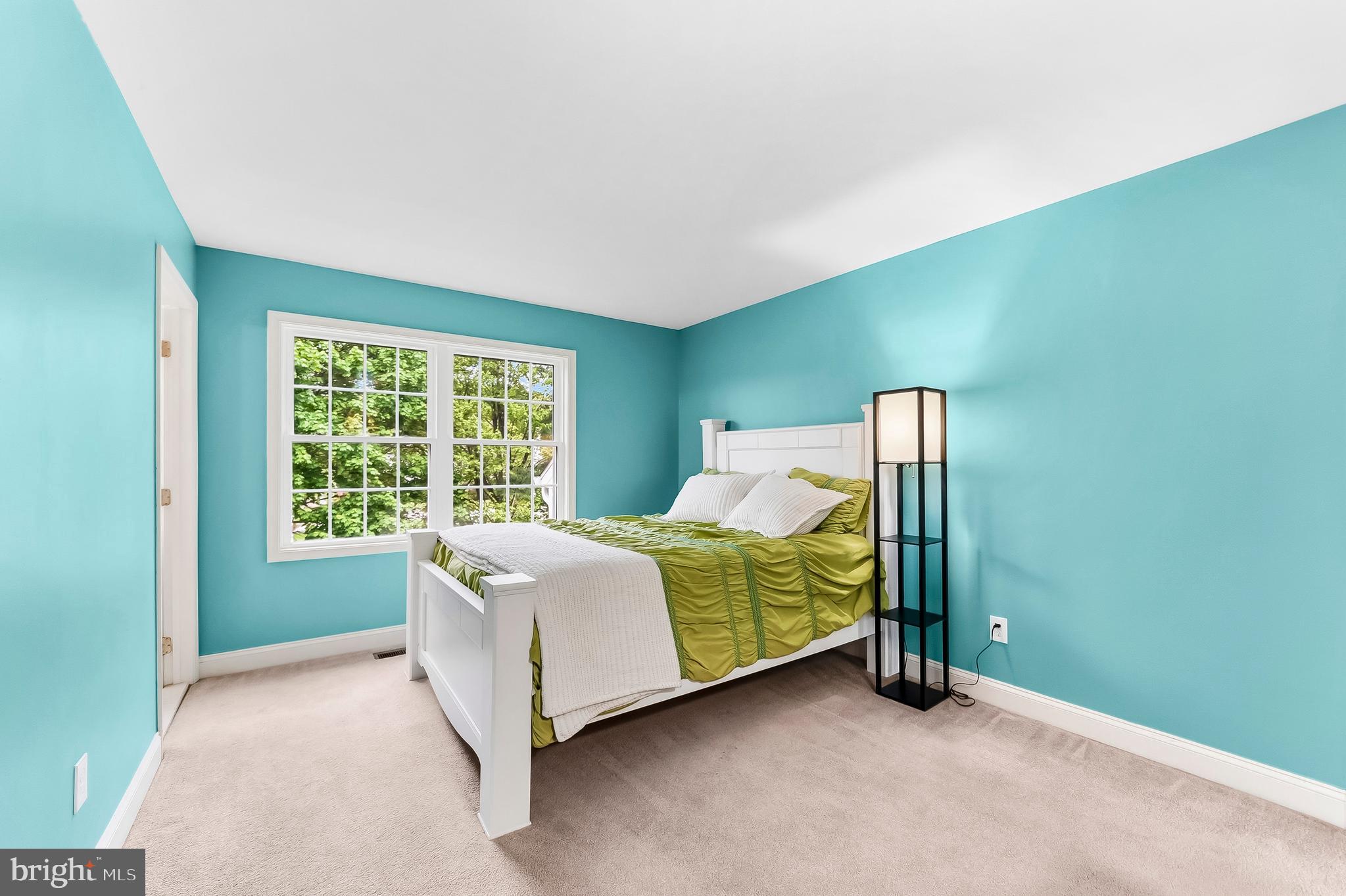 WILLOWDALE CROSSIN - Residential