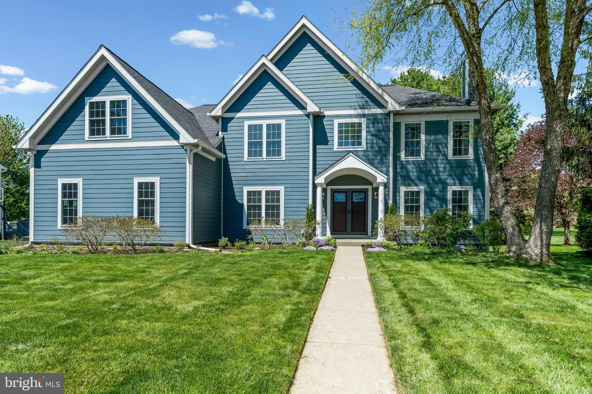 WILLOWDALE CROSSIN - Residential