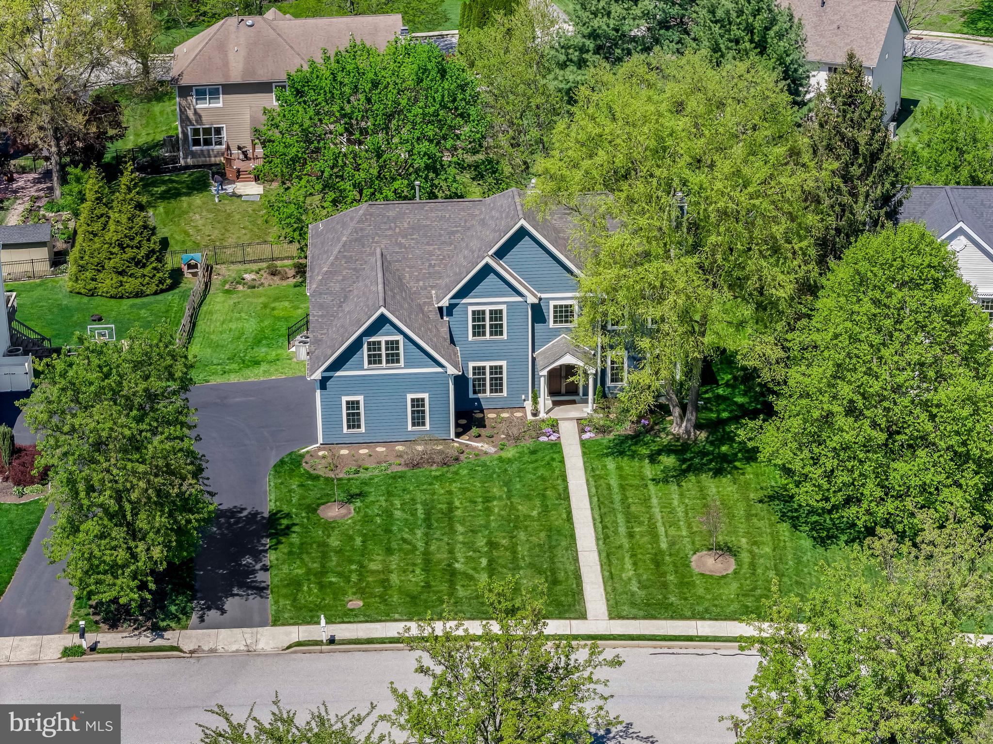 WILLOWDALE CROSSIN - Residential