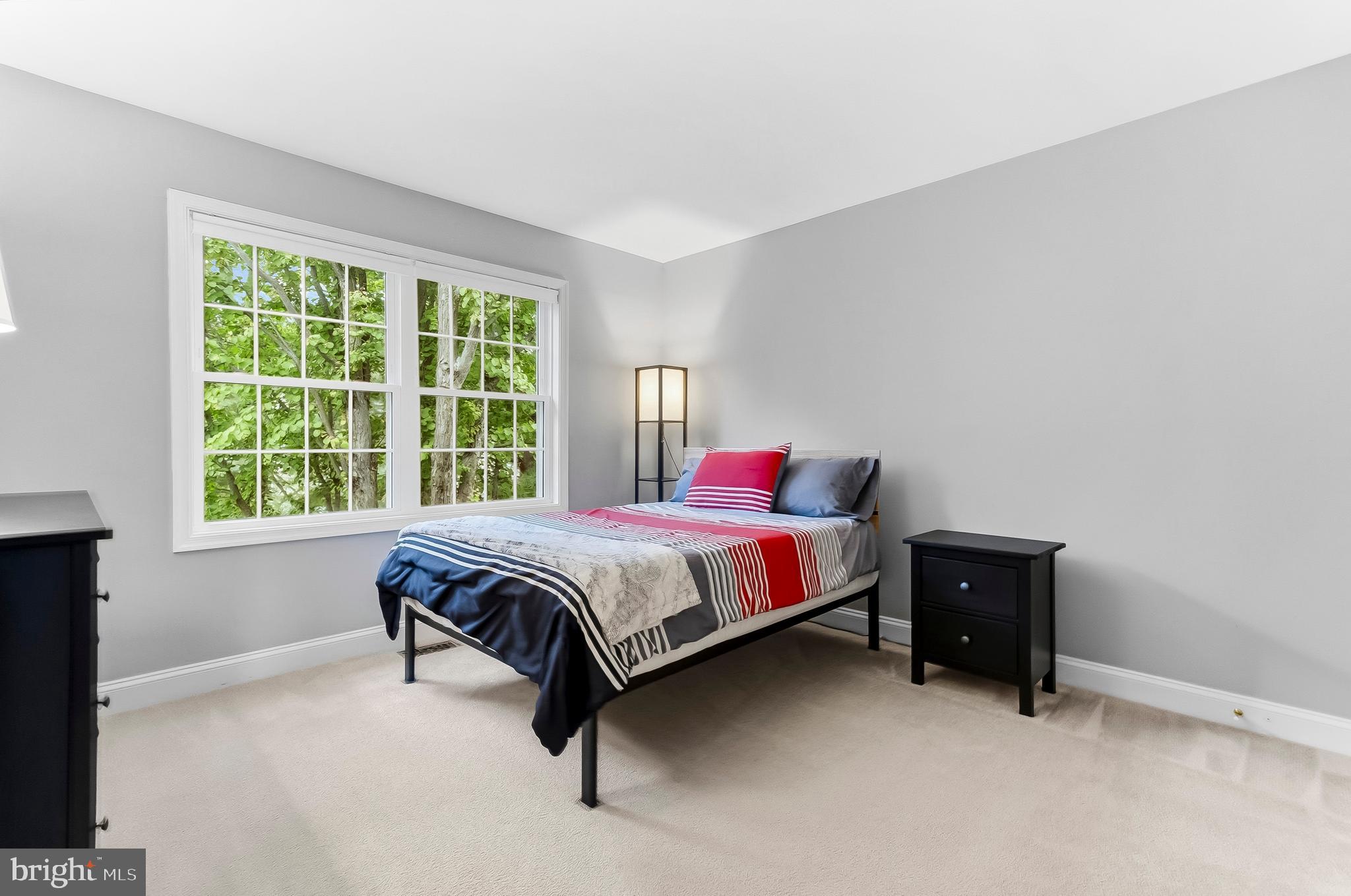 WILLOWDALE CROSSIN - Residential