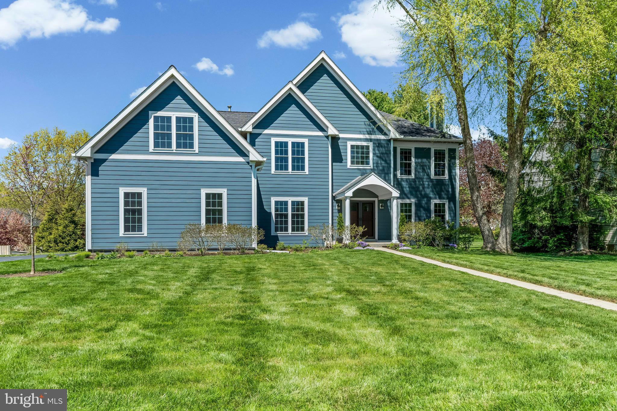 WILLOWDALE CROSSIN - Residential