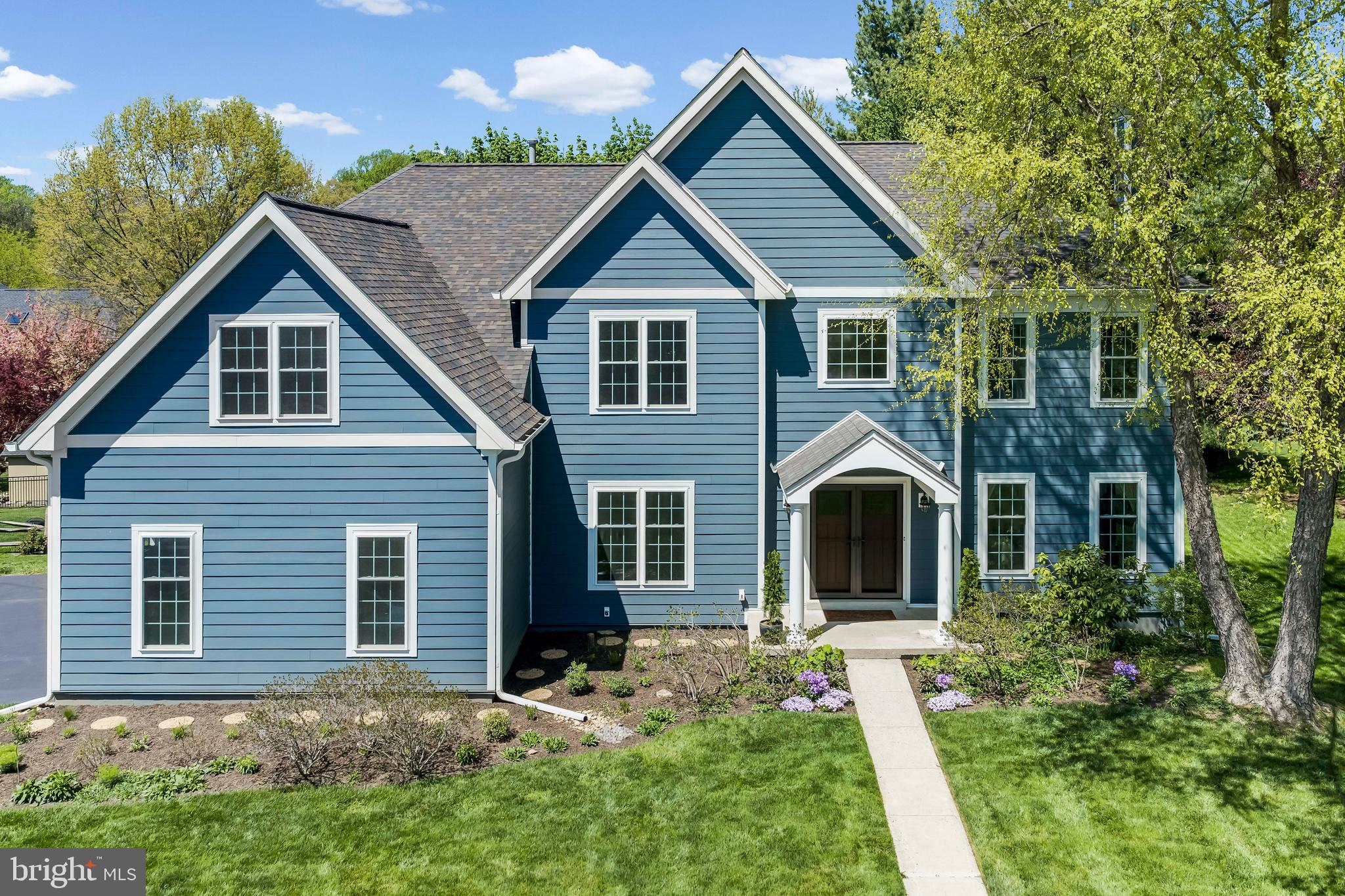 WILLOWDALE CROSSIN - Residential