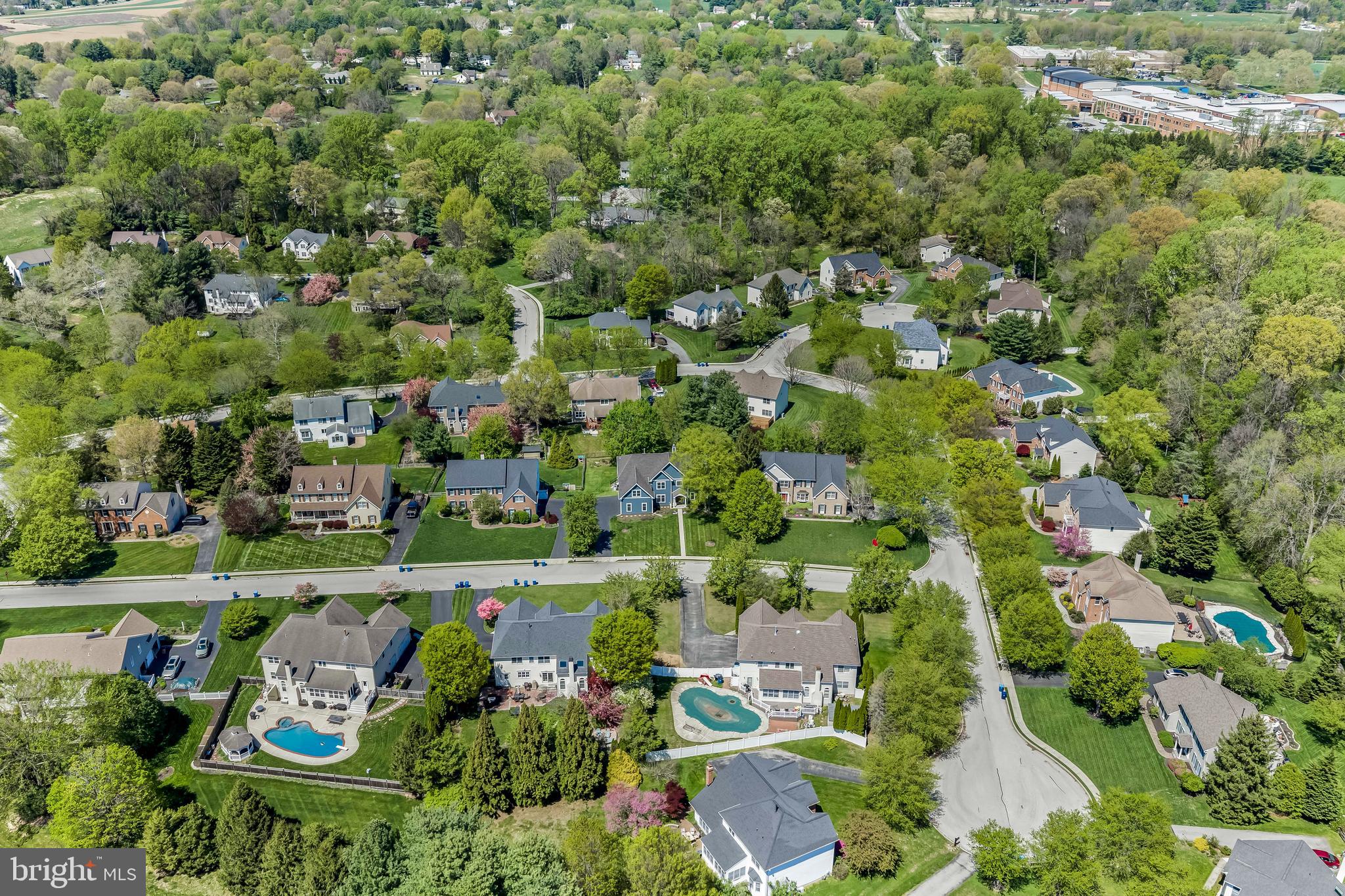 WILLOWDALE CROSSIN - Residential
