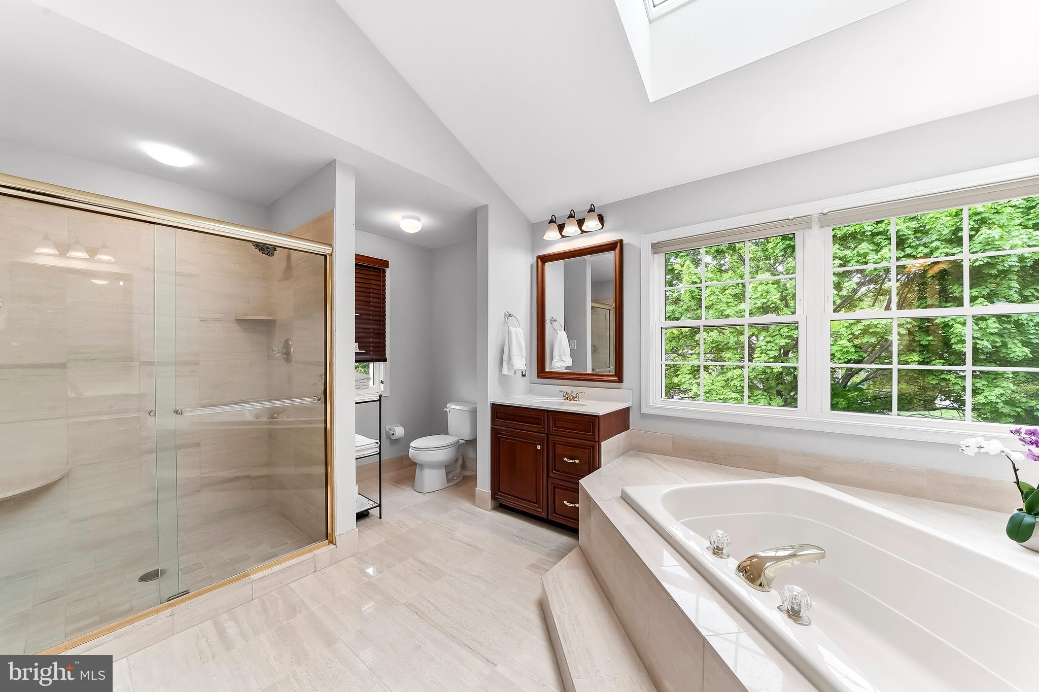 WILLOWDALE CROSSIN - Residential