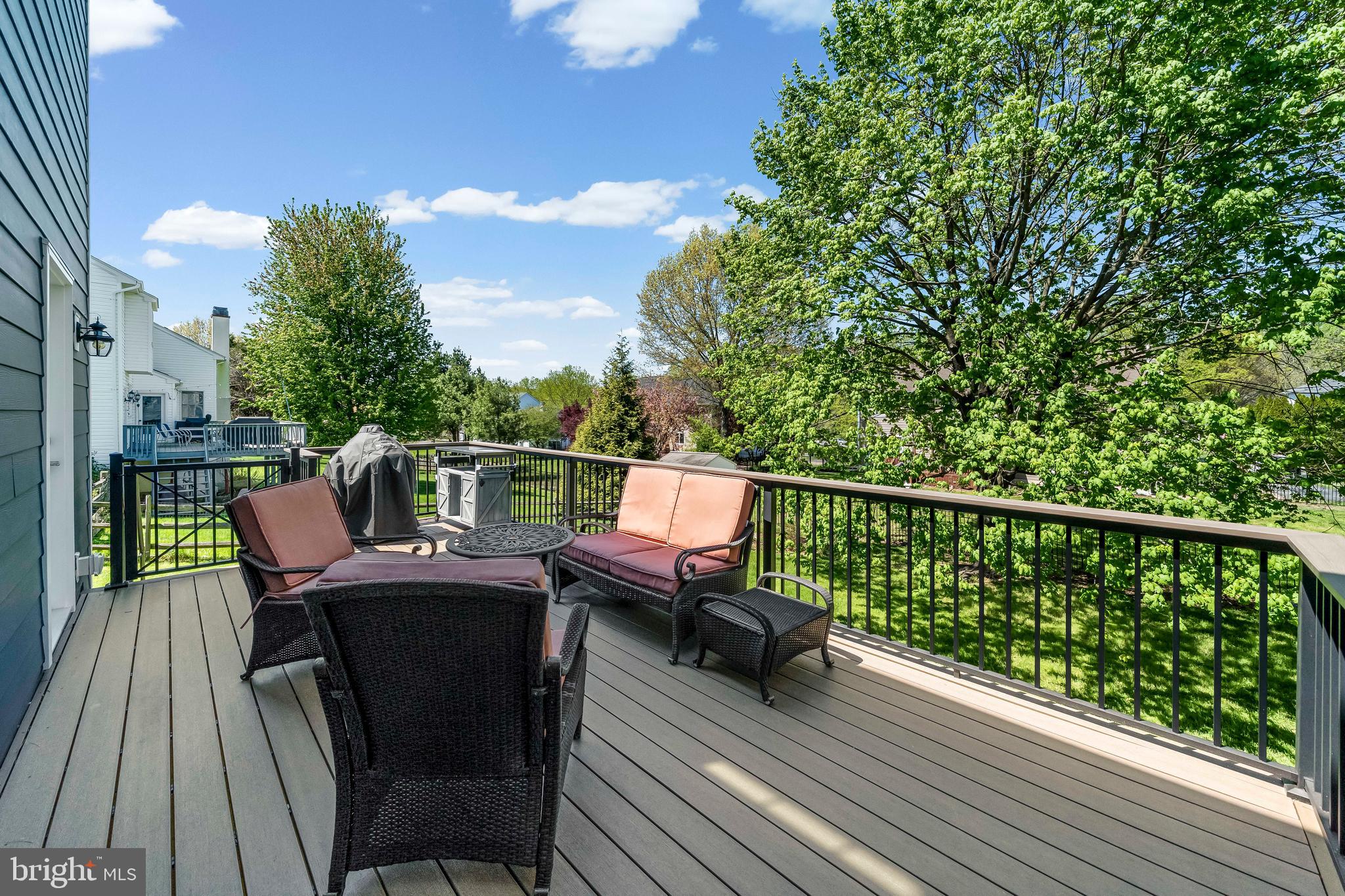 WILLOWDALE CROSSIN - Residential