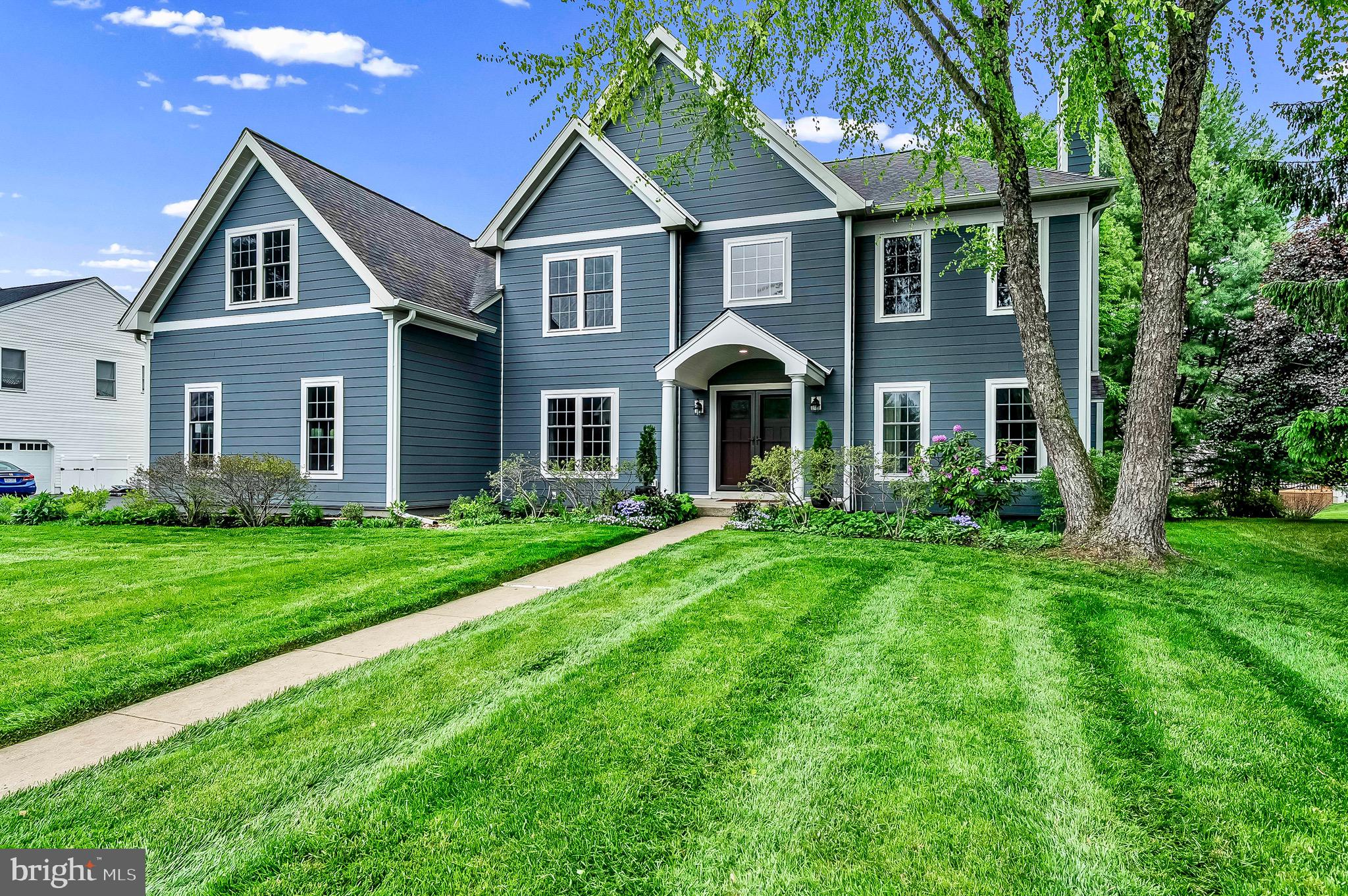 WILLOWDALE CROSSIN - Residential