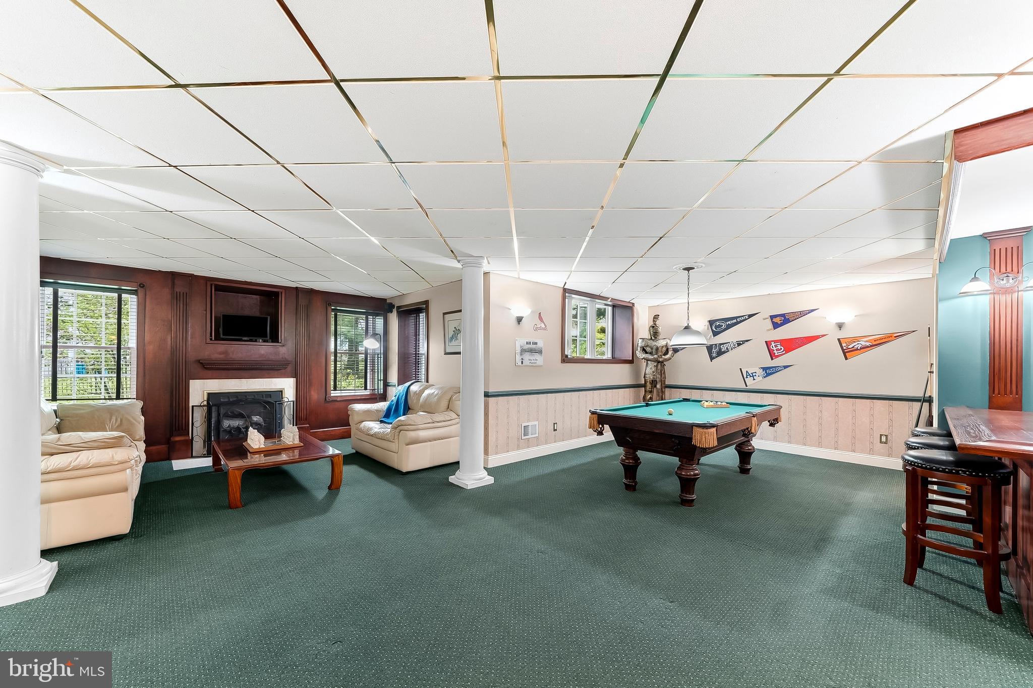 WILLOWDALE CROSSIN - Residential