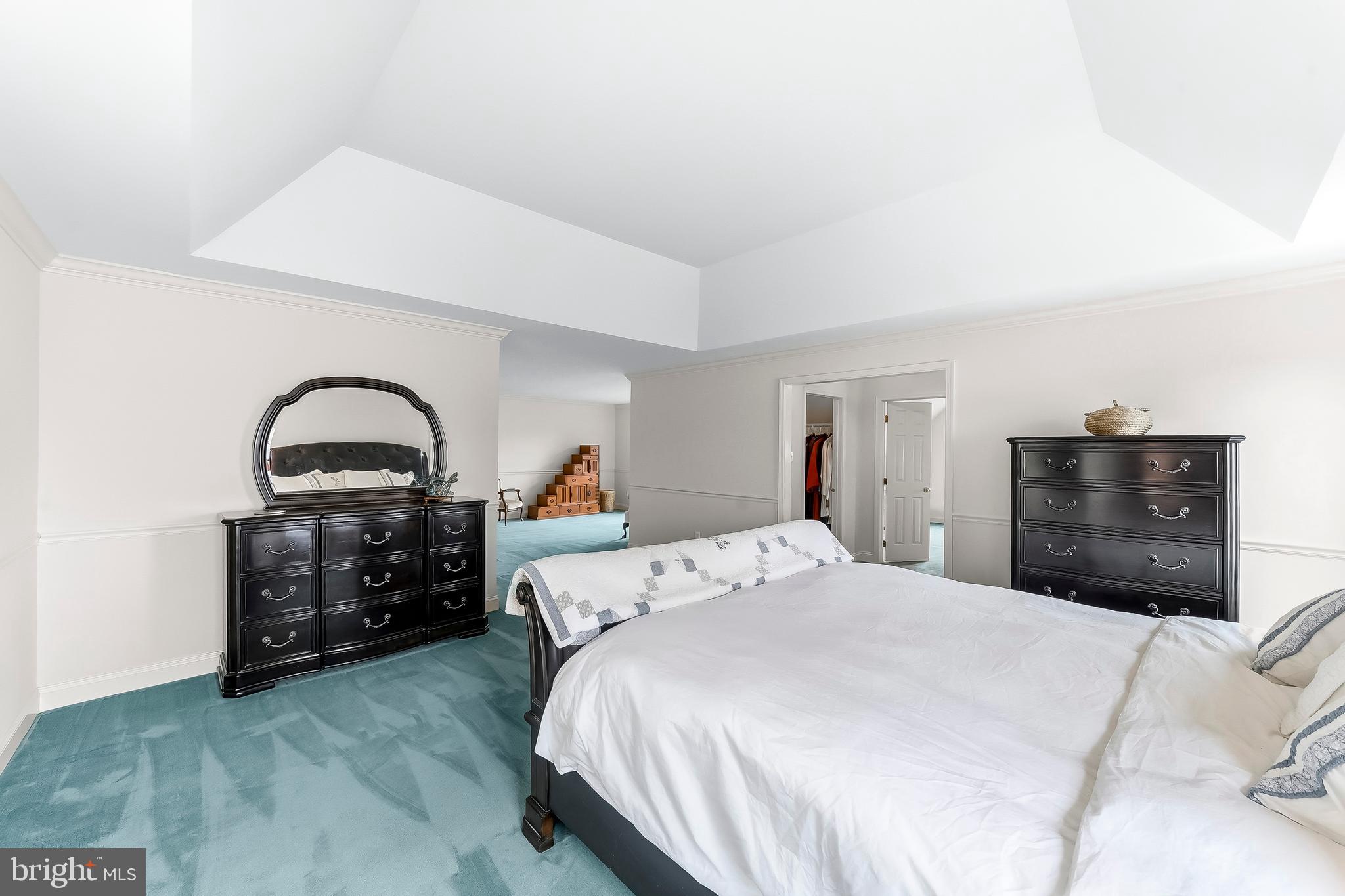 WILLOWDALE CROSSIN - Residential