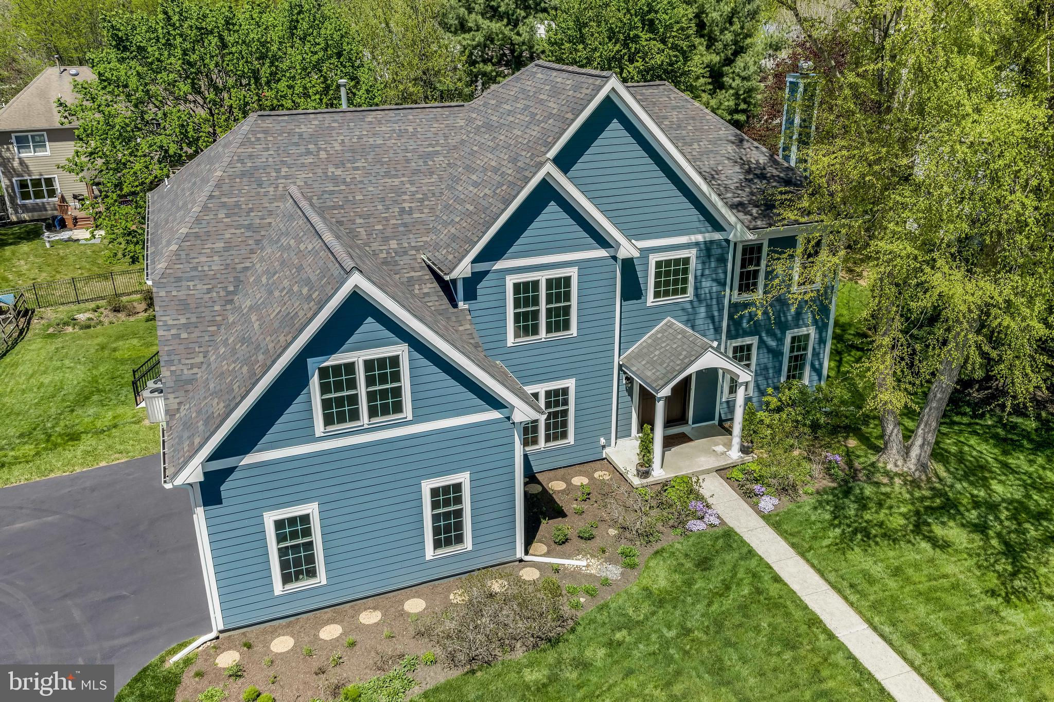 WILLOWDALE CROSSIN - Residential