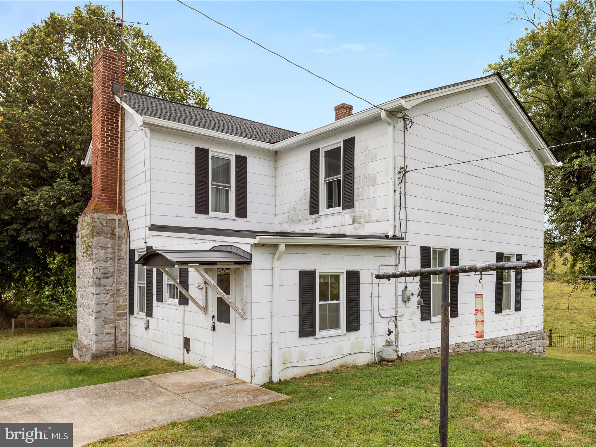 809 BROOK CREEK ROAD