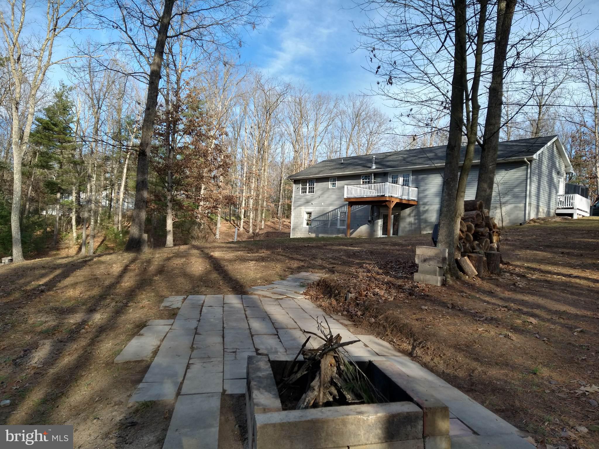 HICKORY CORNER - Residential