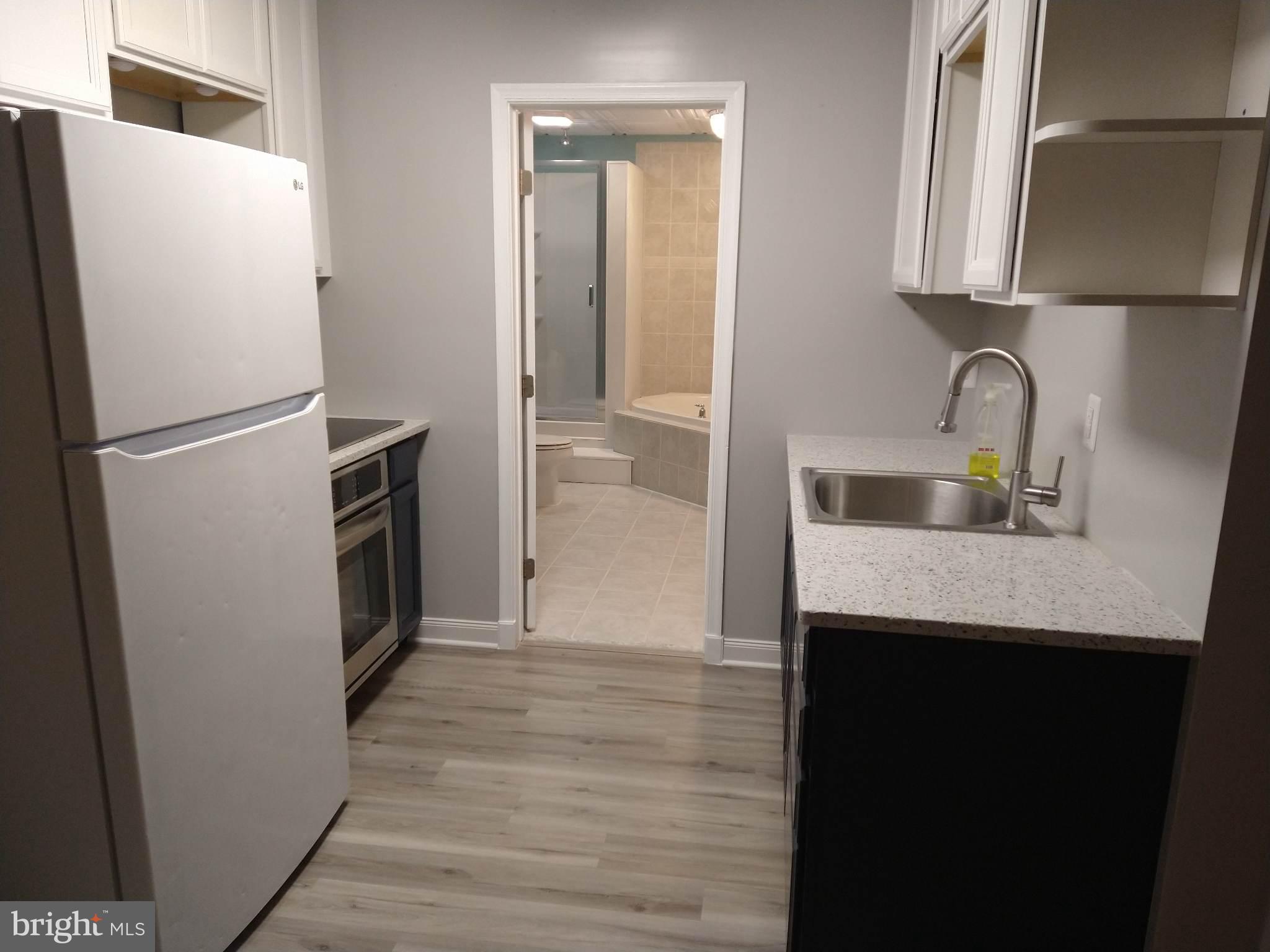 HICKORY CORNER - Residential