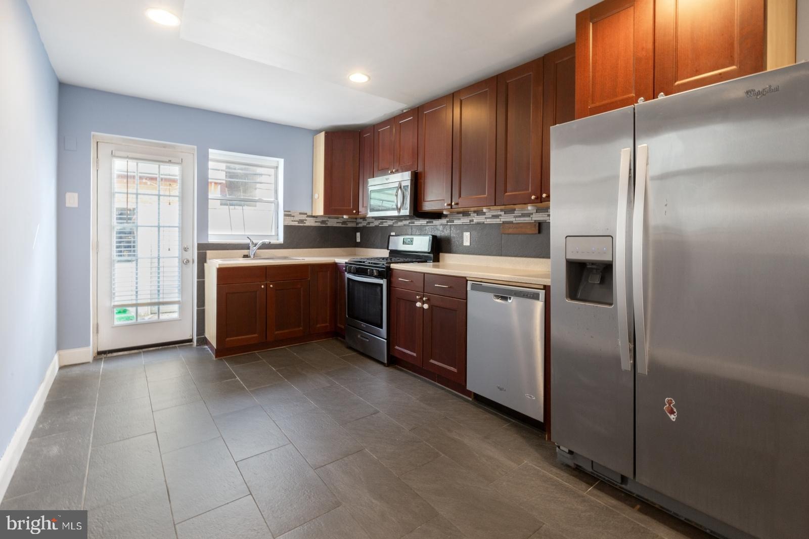 NEWBOLD - Residential Lease