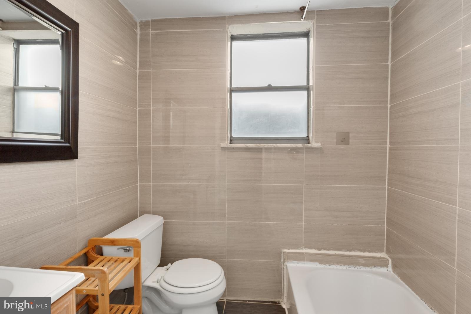 NEWBOLD - Residential Lease