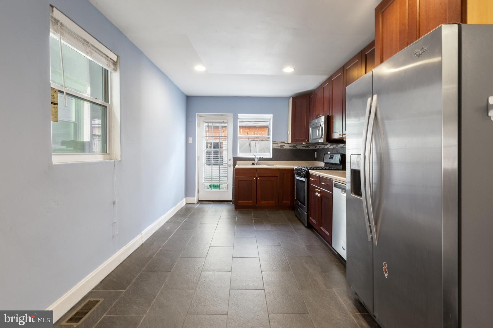 NEWBOLD - Residential Lease