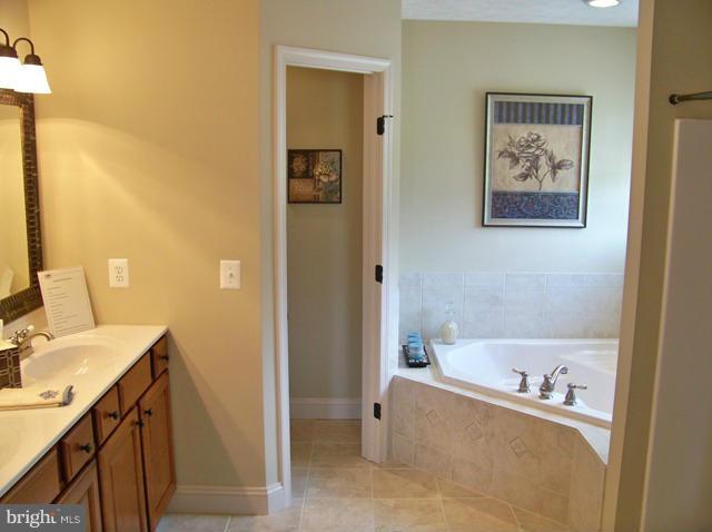 HERITAGE MANOR - Residential