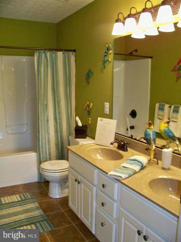 HERITAGE MANOR - Residential