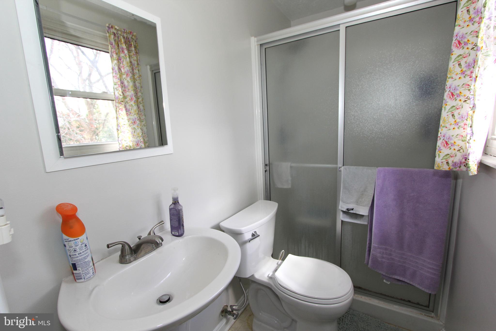 GLADE MANOR - Residential