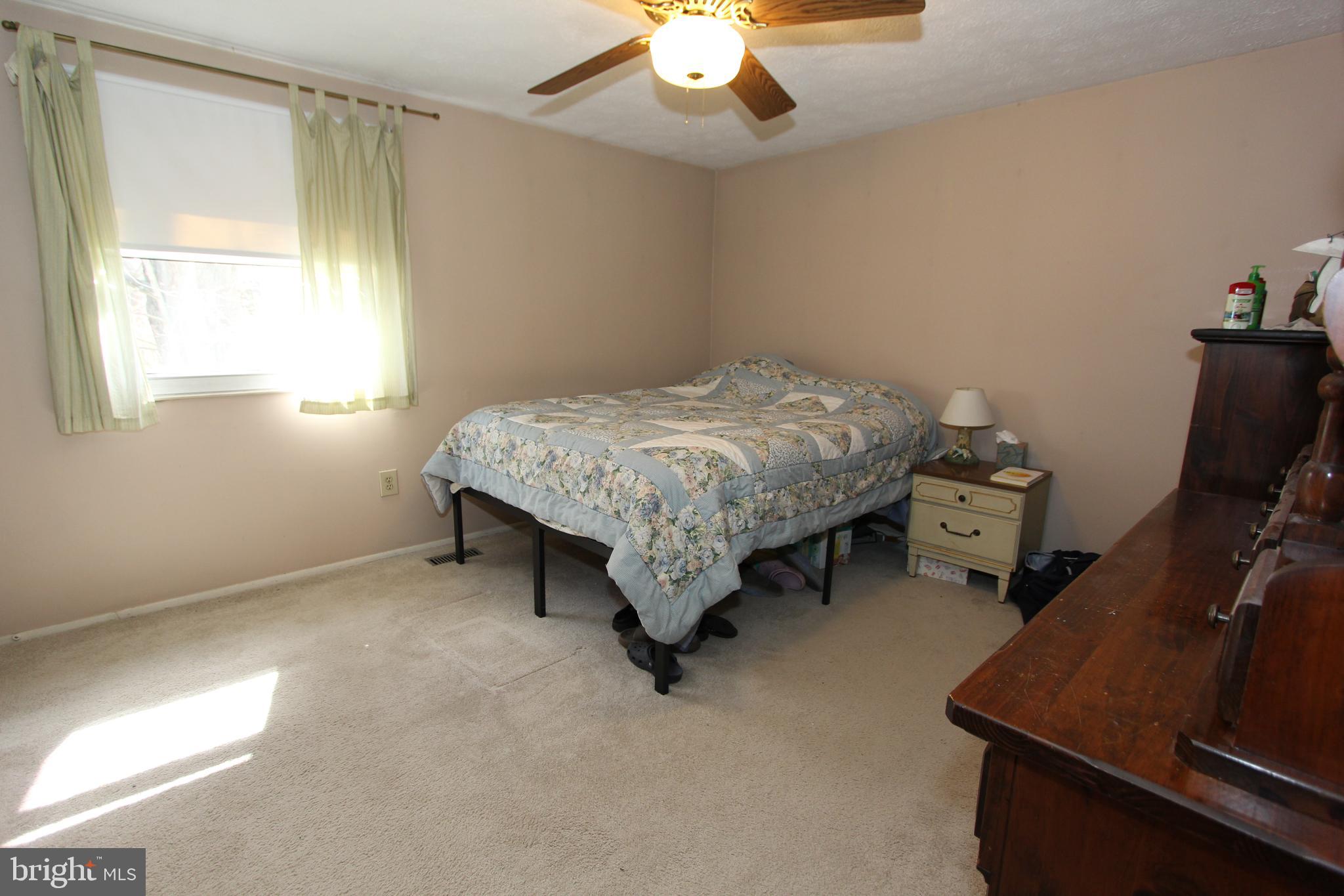 GLADE MANOR - Residential